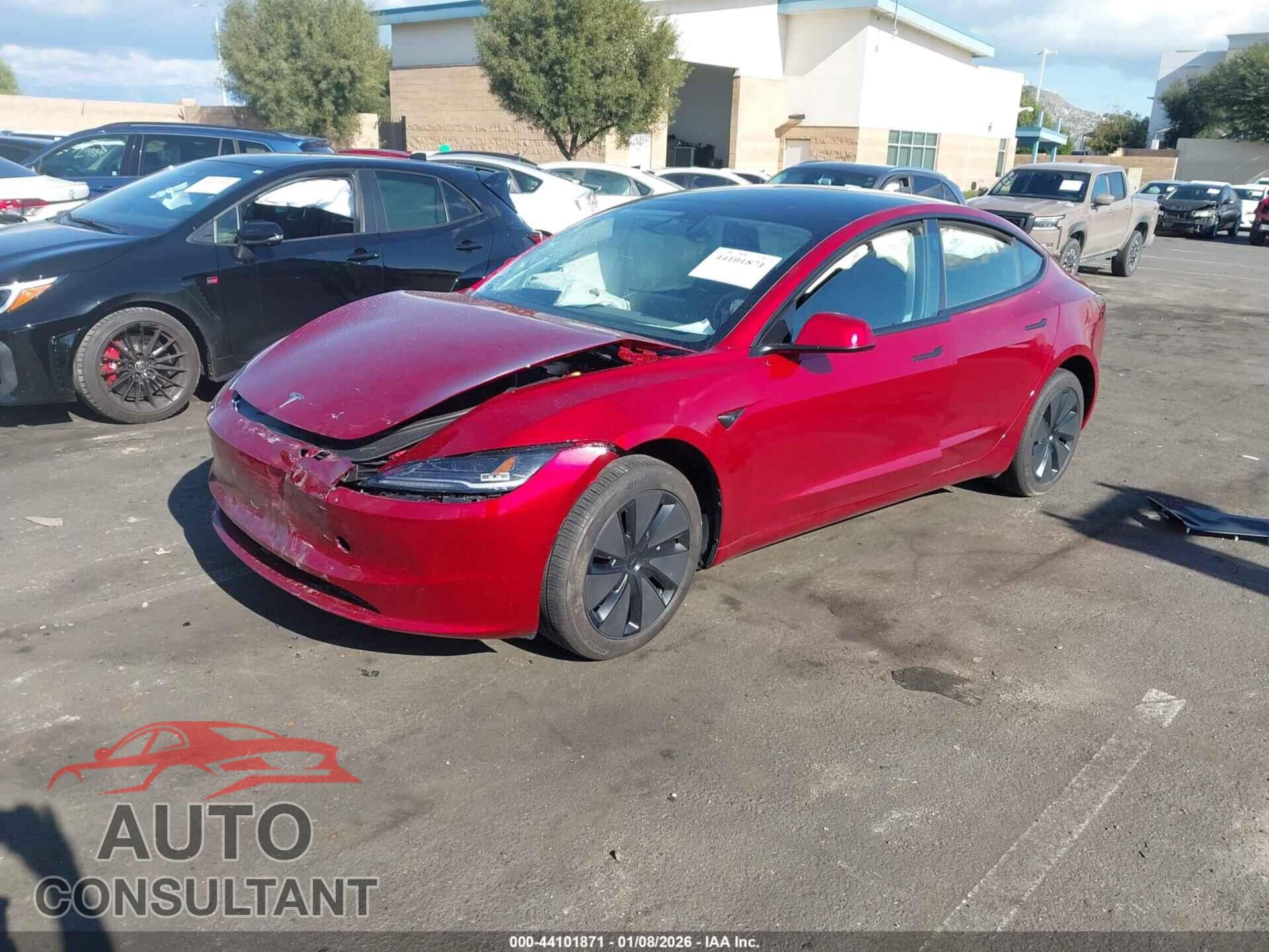TESLA MODEL 3 2025 - 5YJ3E1EA5SF053092