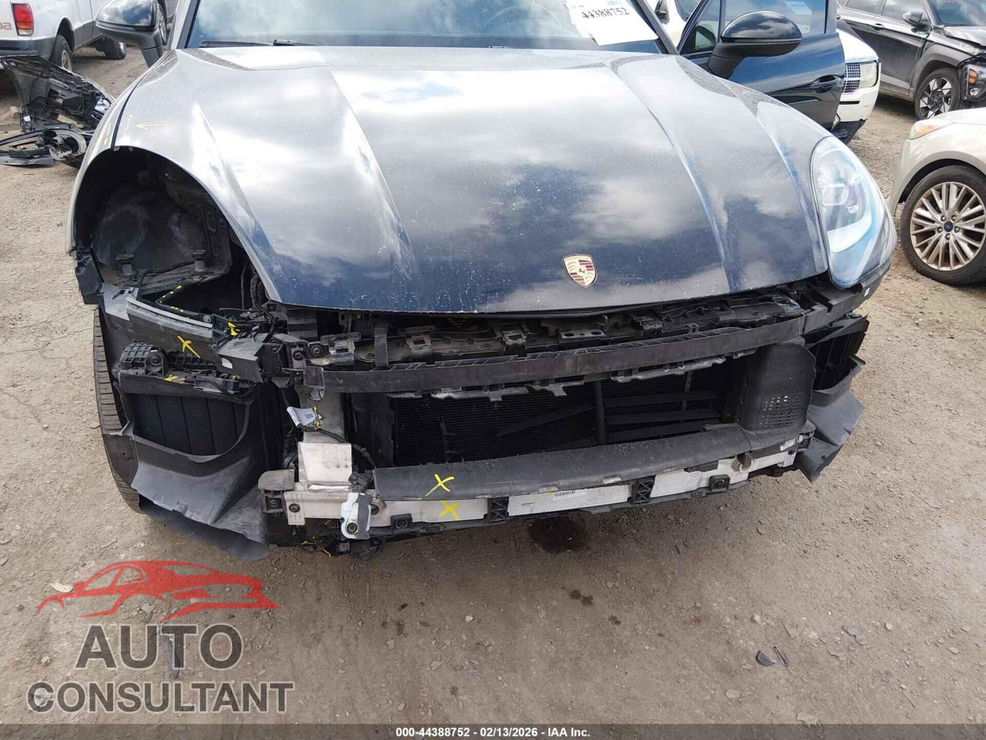 PORSCHE CAYENNE 2019 - WP1AA2AY5KDA10731