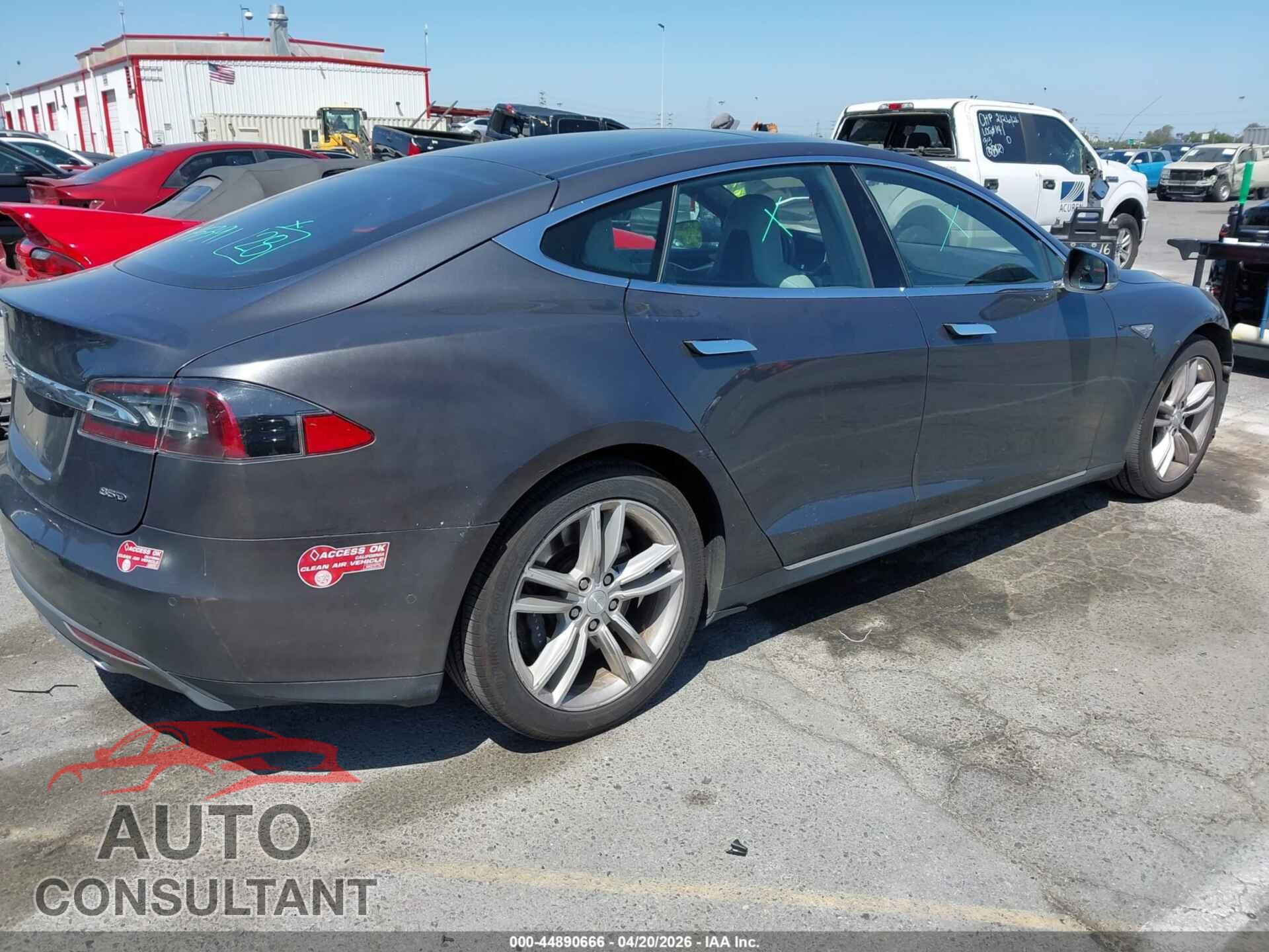 TESLA MODEL S 2016 - 5YJSA1E26GF126767