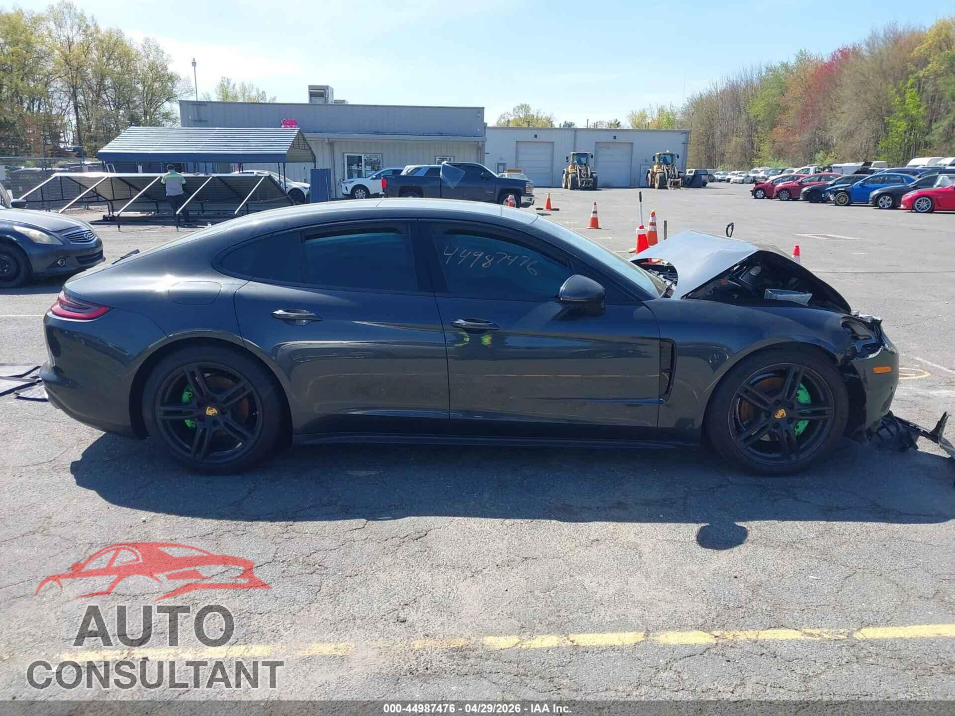 PORSCHE PANAMERA 2017 - WP0AA2A71HL101079
