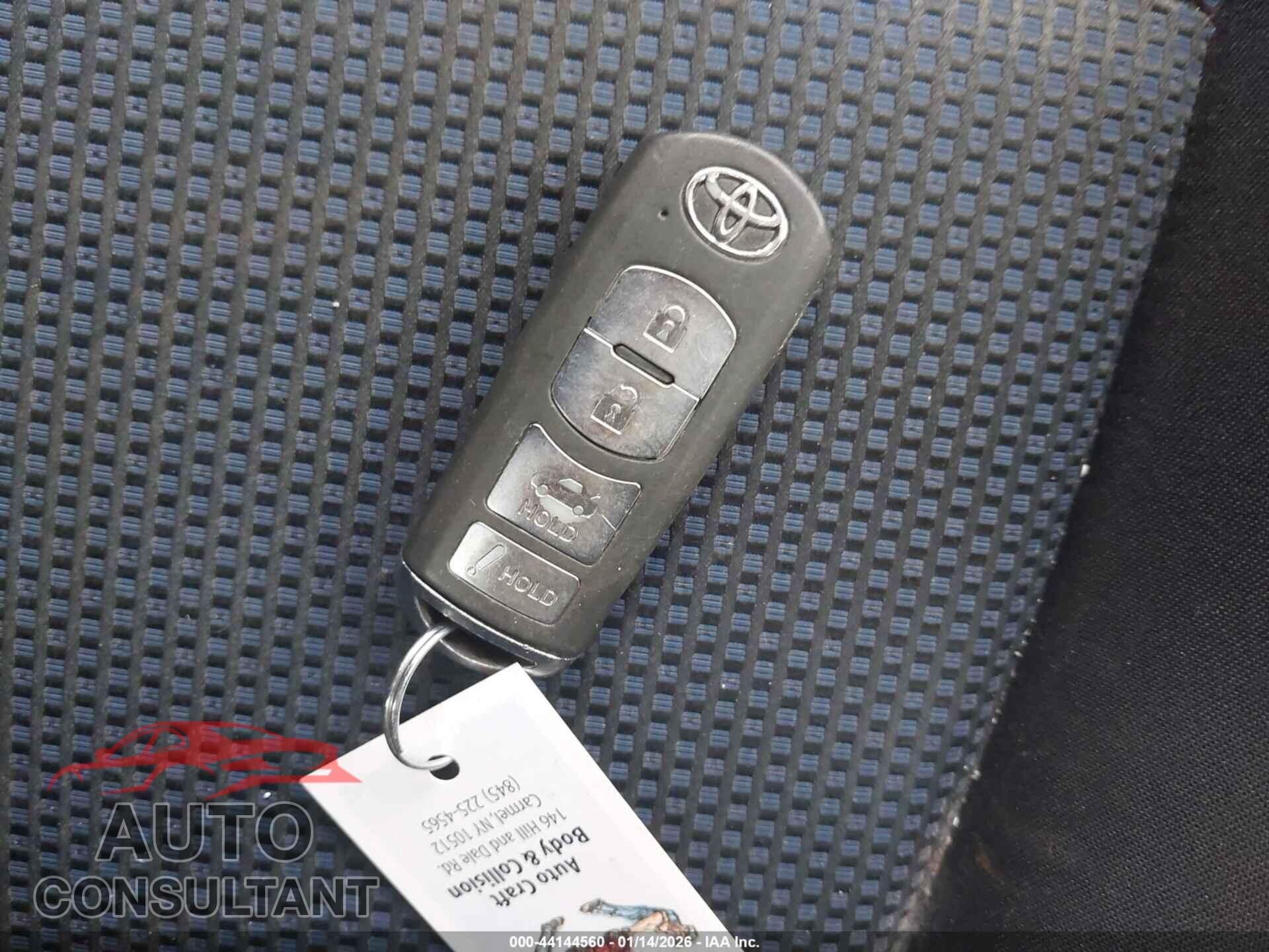 TOYOTA YARIS IA 2018 - 3MYDLBYV8JY332894