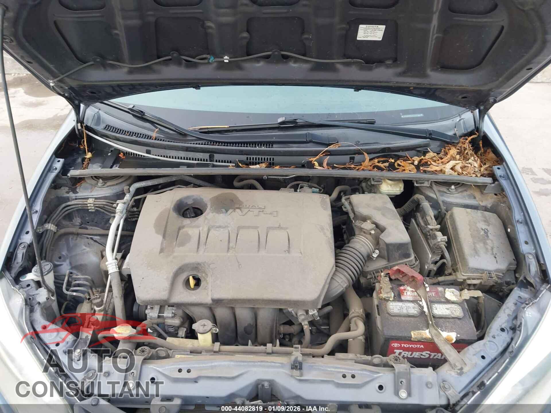 TOYOTA COROLLA 2015 - 5YFBURHE4FP341174