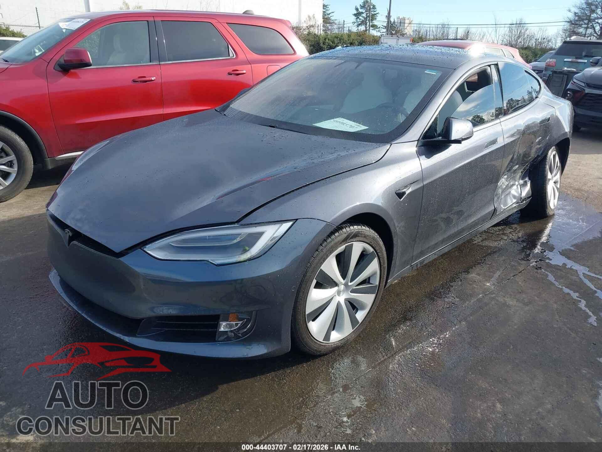 TESLA MODEL S 2021 - 5YJSA1E26MF417720