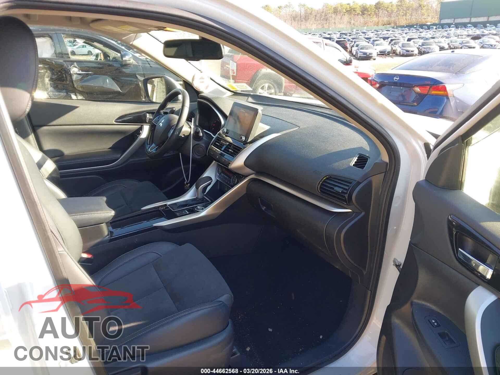 MITSUBISHI ECLIPSE CROSS 2024 - JA4ATWAA6RZ021671