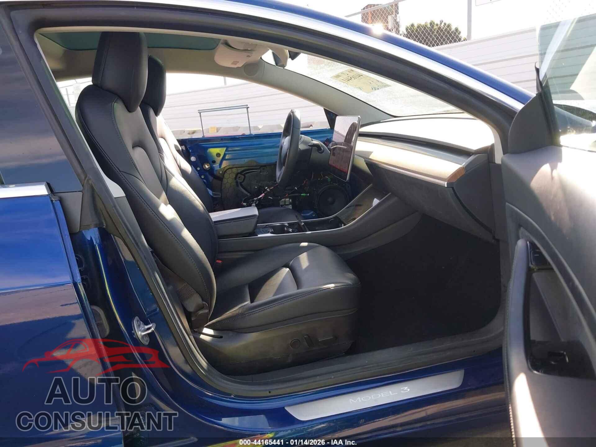 TESLA MODEL 3 2020 - 5YJ3E1EA8LF644552