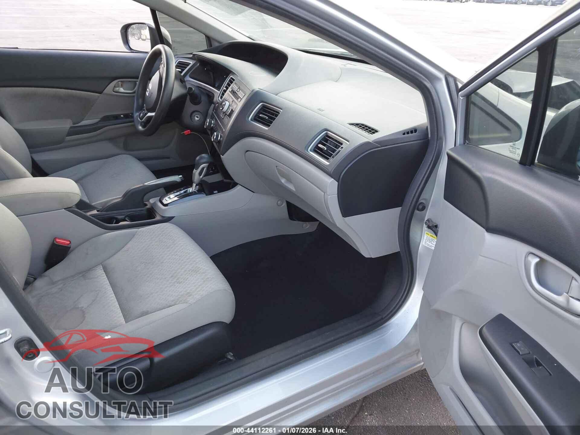 HONDA CIVIC 2015 - 19XFB2F51FE085871