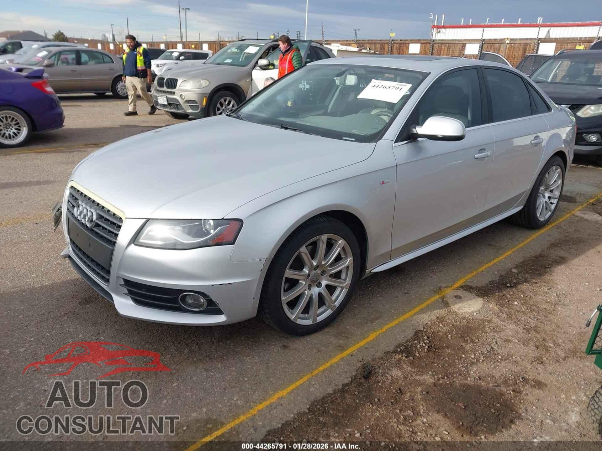 AUDI A4 2012 - WAUFFAFL8CA113724