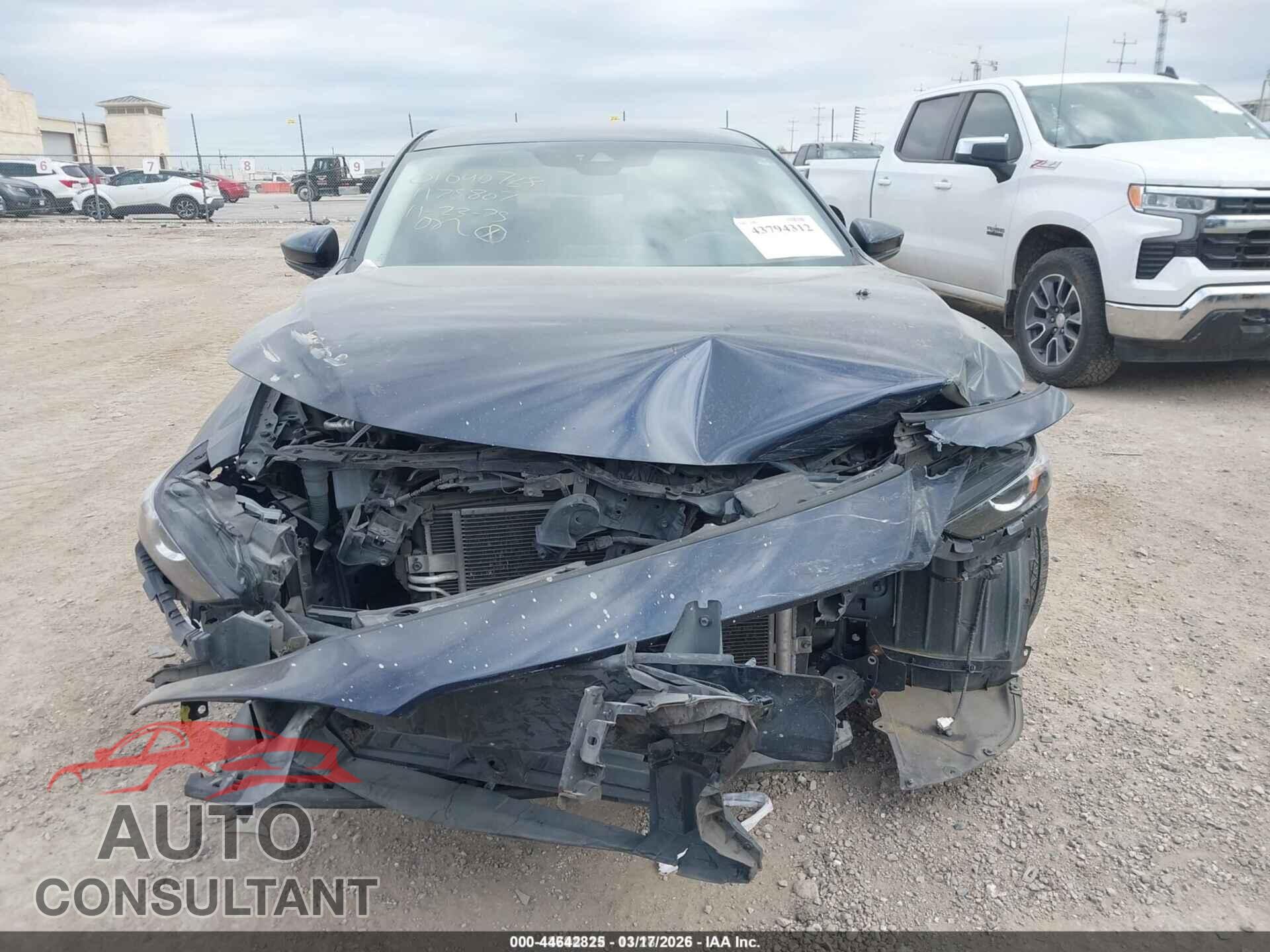 MAZDA MAZDA3 2020 - JM1BPACLXL1175807