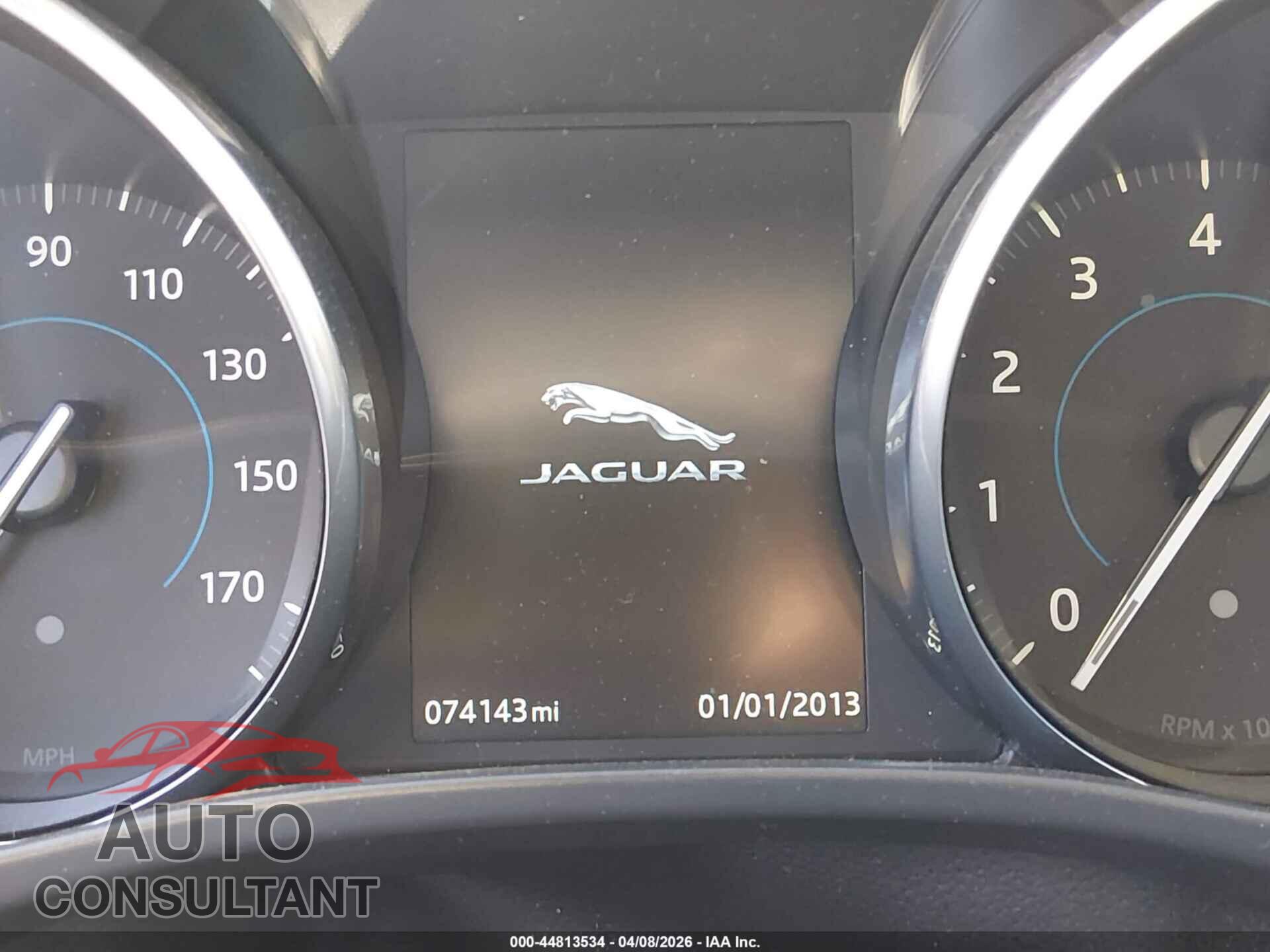JAGUAR XE 2017 - SAJAR4BG0HA969929