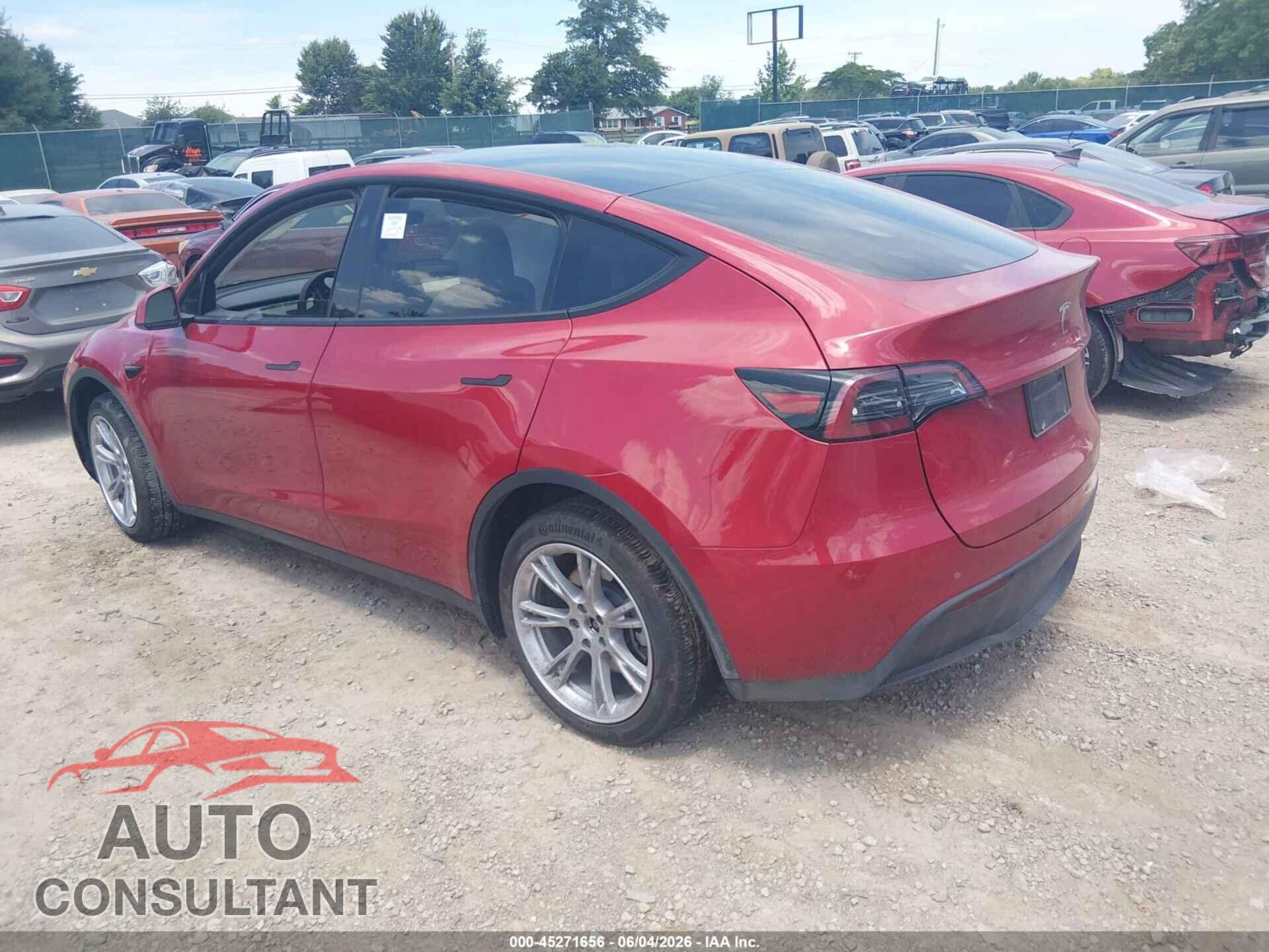 TESLA MODEL Y 2023 - 7SAYGDED2PF955964