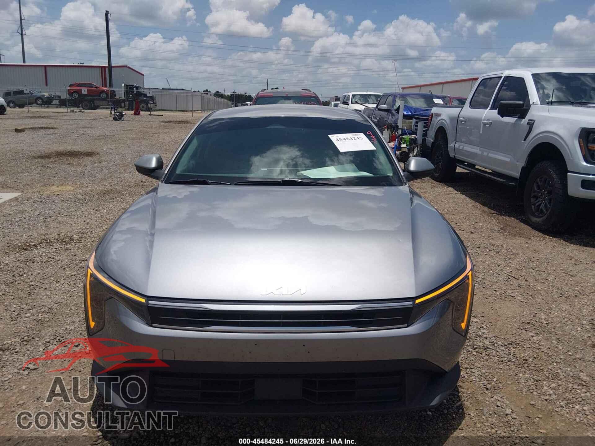 KIA K4 2025 - 3KPFT4DE4SE018185