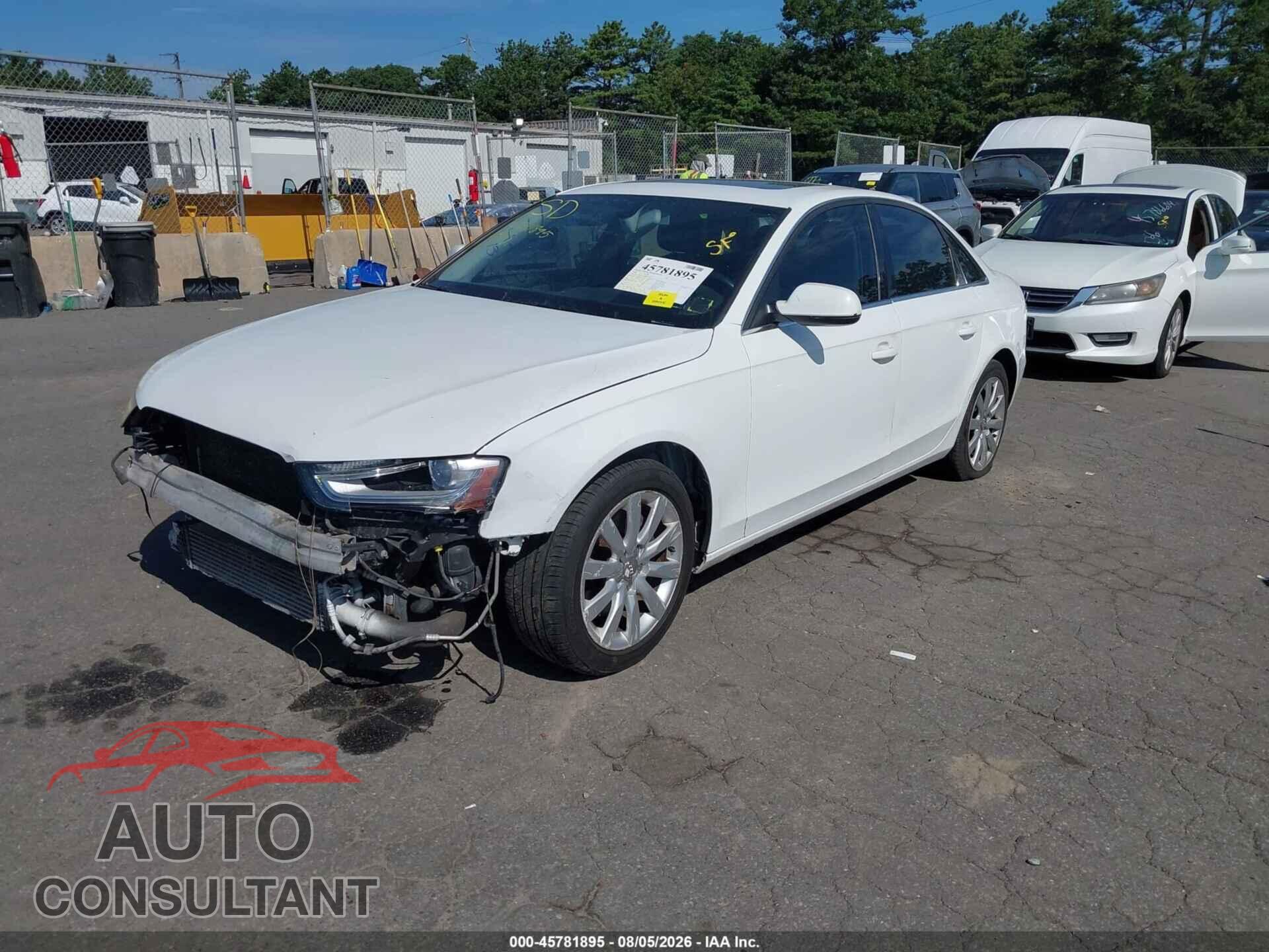 AUDI A4 2013 - WAUBFAFL9DN006593