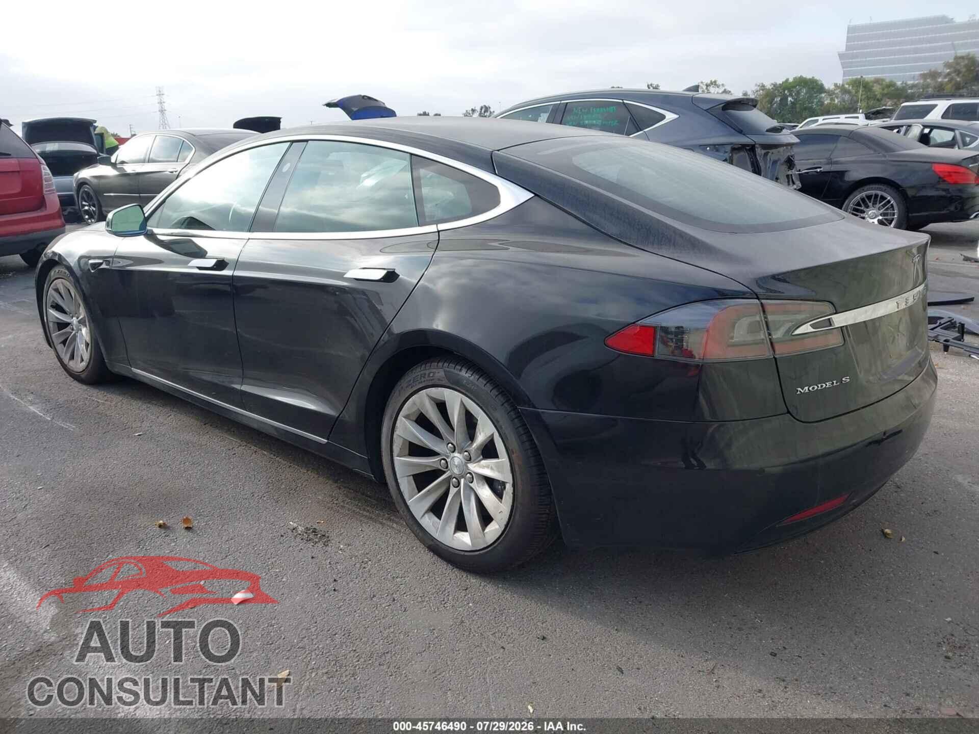 TESLA MODEL S 2018 - 5YJSA1E26JF266096