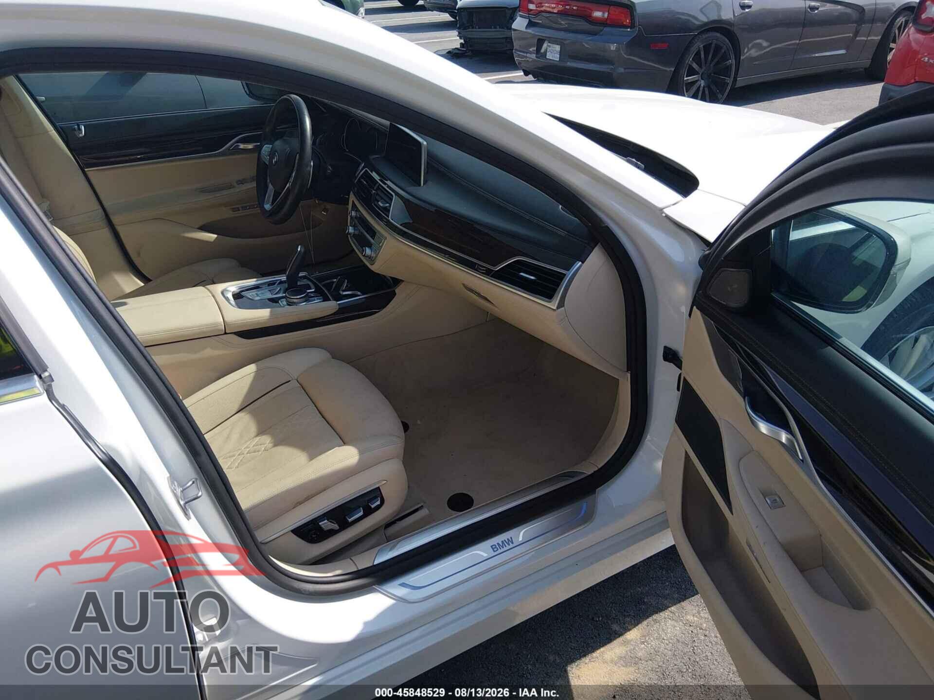 BMW 740I 2016 - WBA7E2C59GG547351