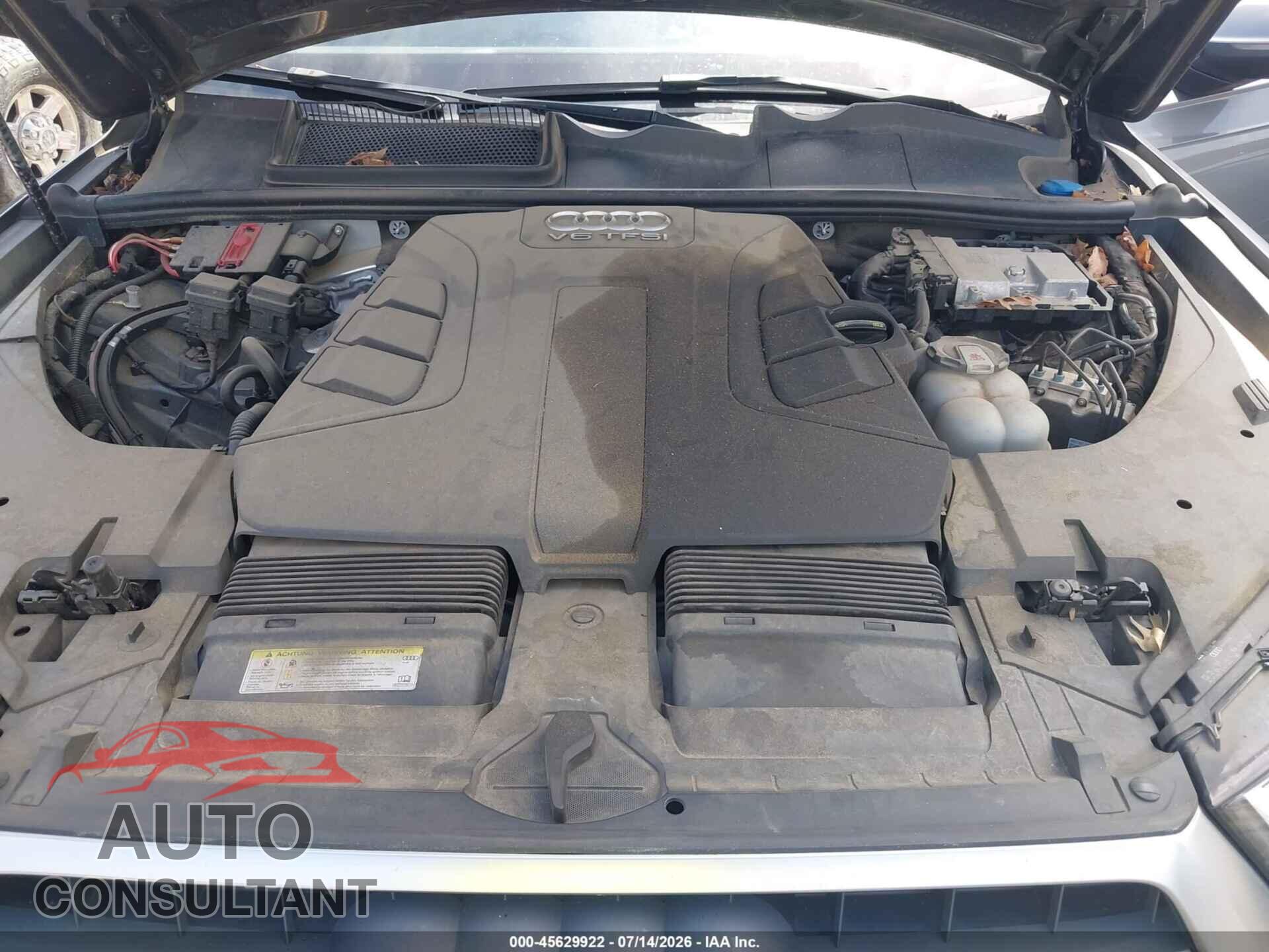AUDI Q7 2018 - WA1AAAF74JD001040