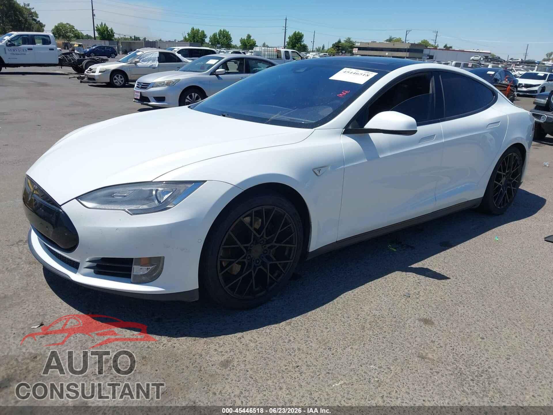 TESLA MODEL S 2015 - 5YJSA1H2XFF085196