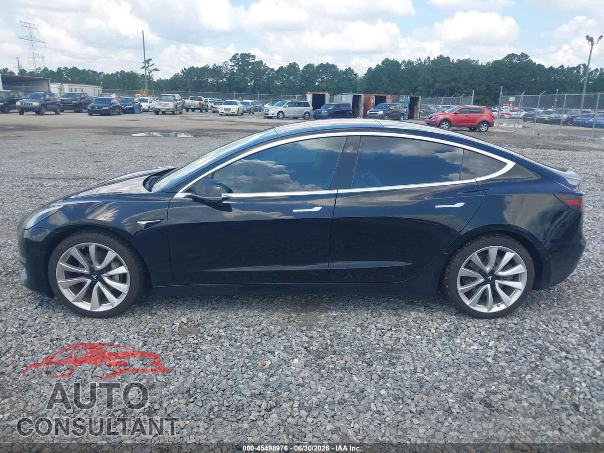 TESLA MODEL 3 2018 - 5YJ3E1EAXJF046895
