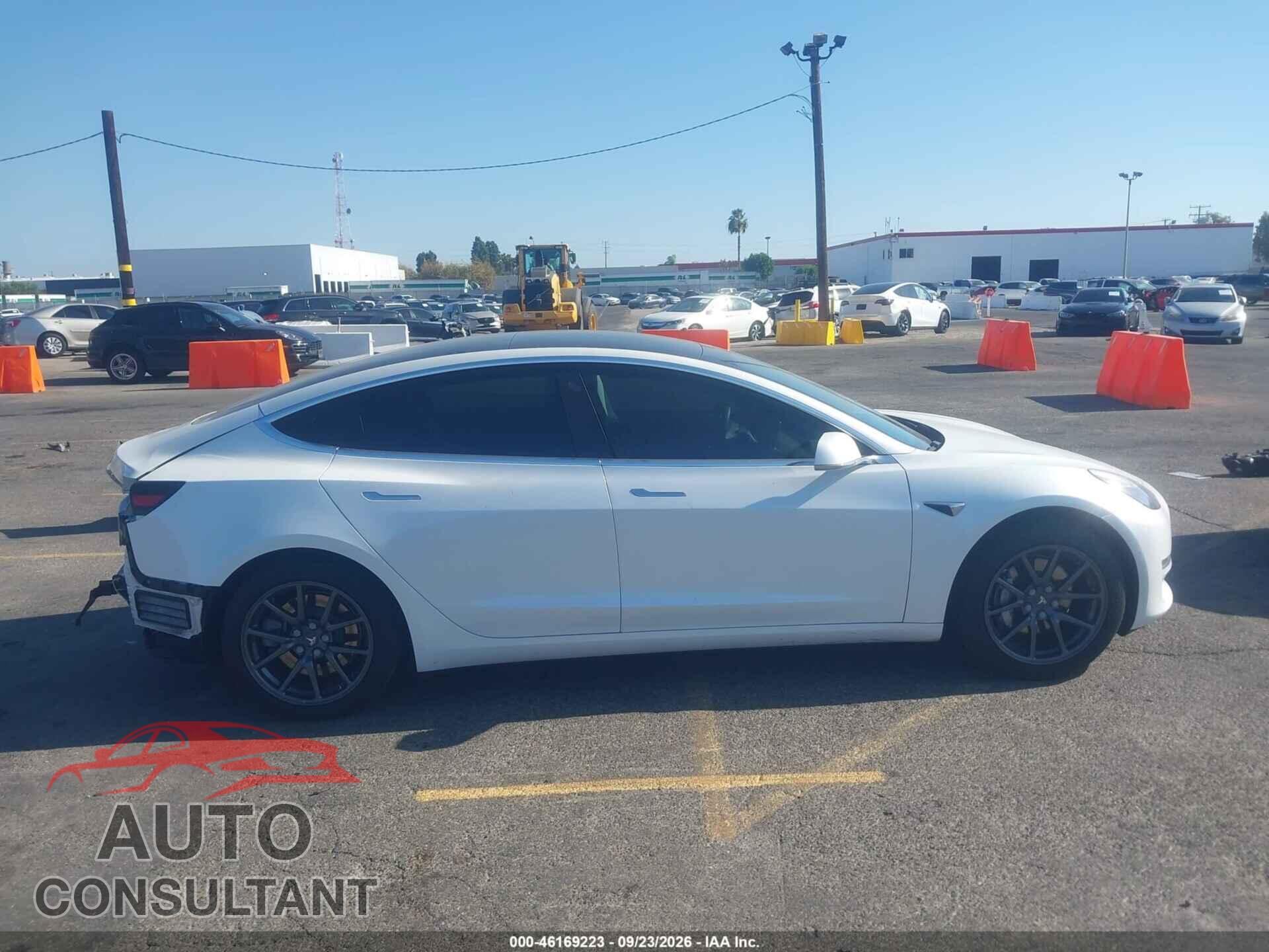 TESLA MODEL 3 2019 - 5YJ3E1EA0KF483564