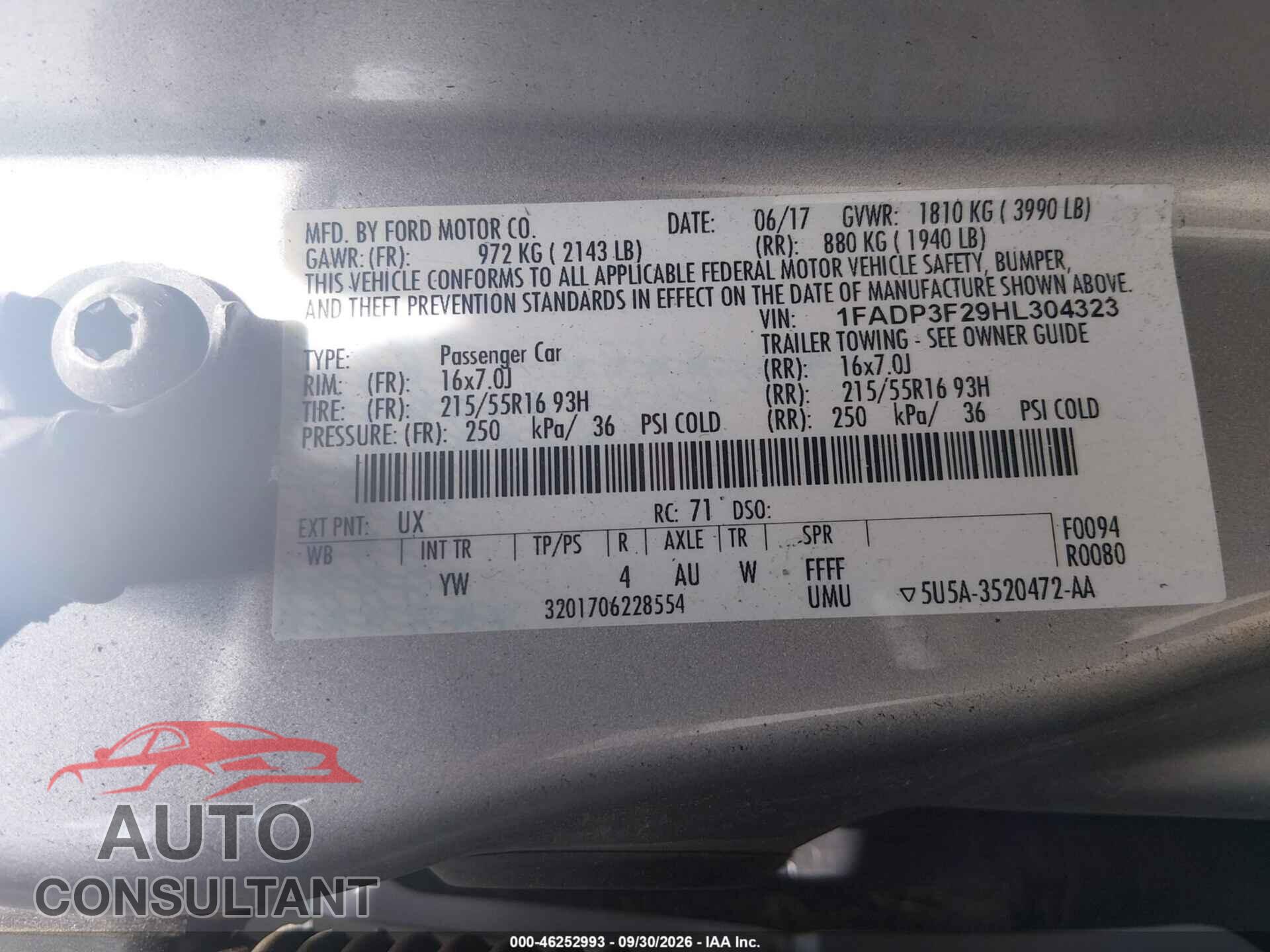FORD FOCUS 2017 - 1FADP3F29HL304323