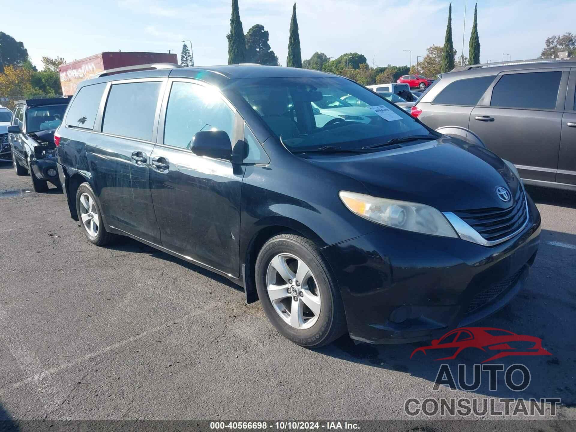 TOYOTA SIENNA 2016 - 5TDKK3DC4GS755717