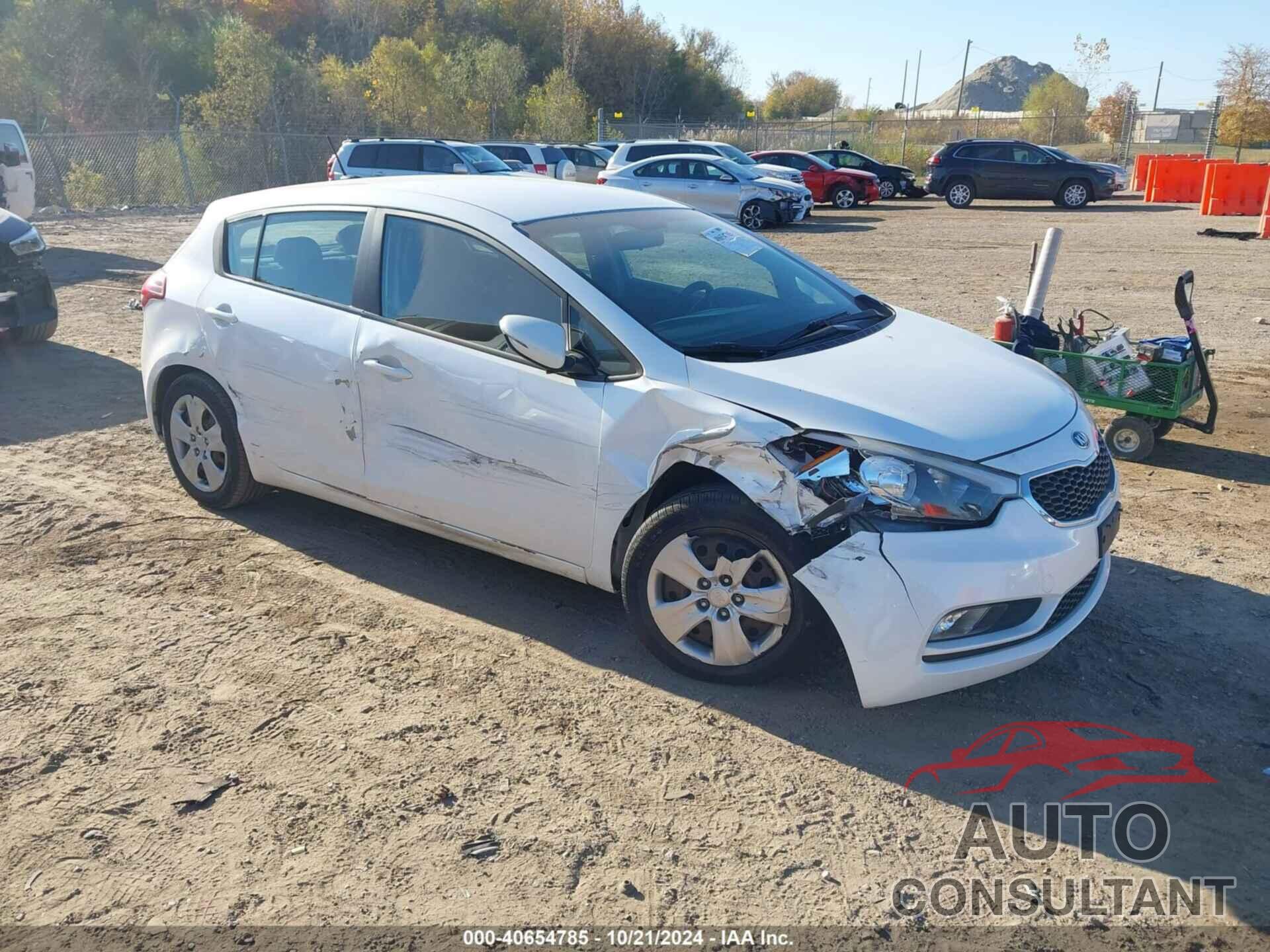 KIA FORTE 2016 - KNAFK5A87G5583621