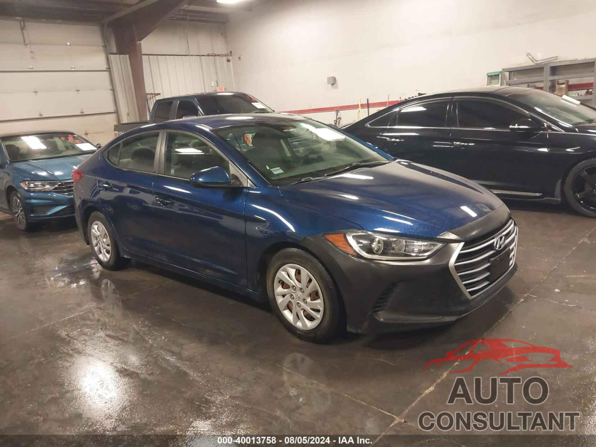 HYUNDAI ELANTRA 2018 - 5NPD74LF3JH359450