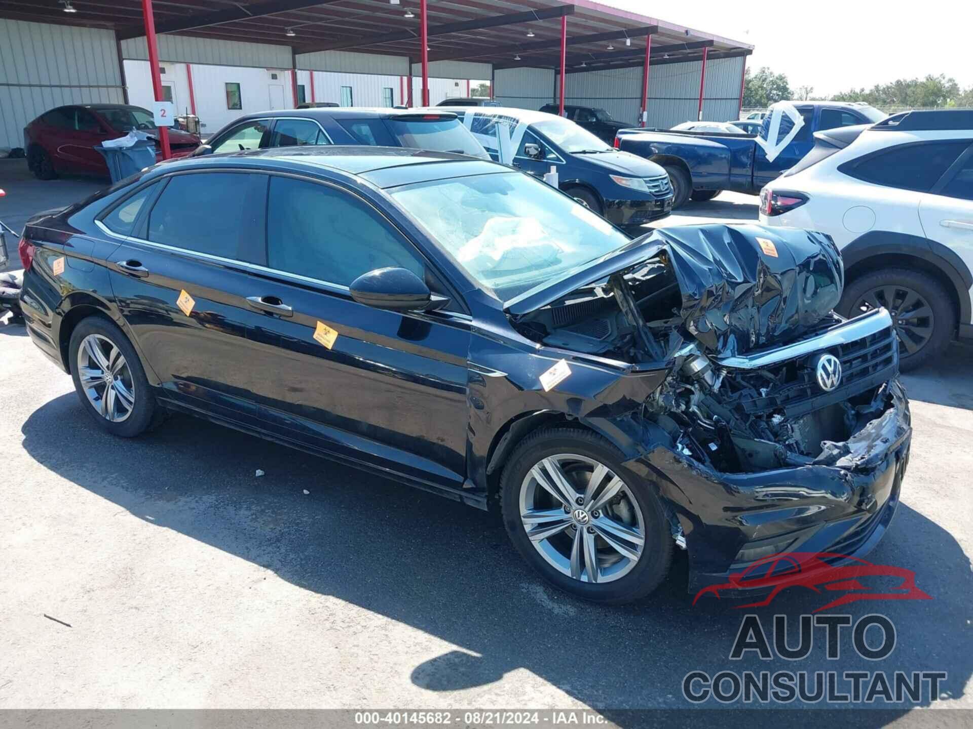 VOLKSWAGEN JETTA 2019 - 3VWC57BU3KM101215