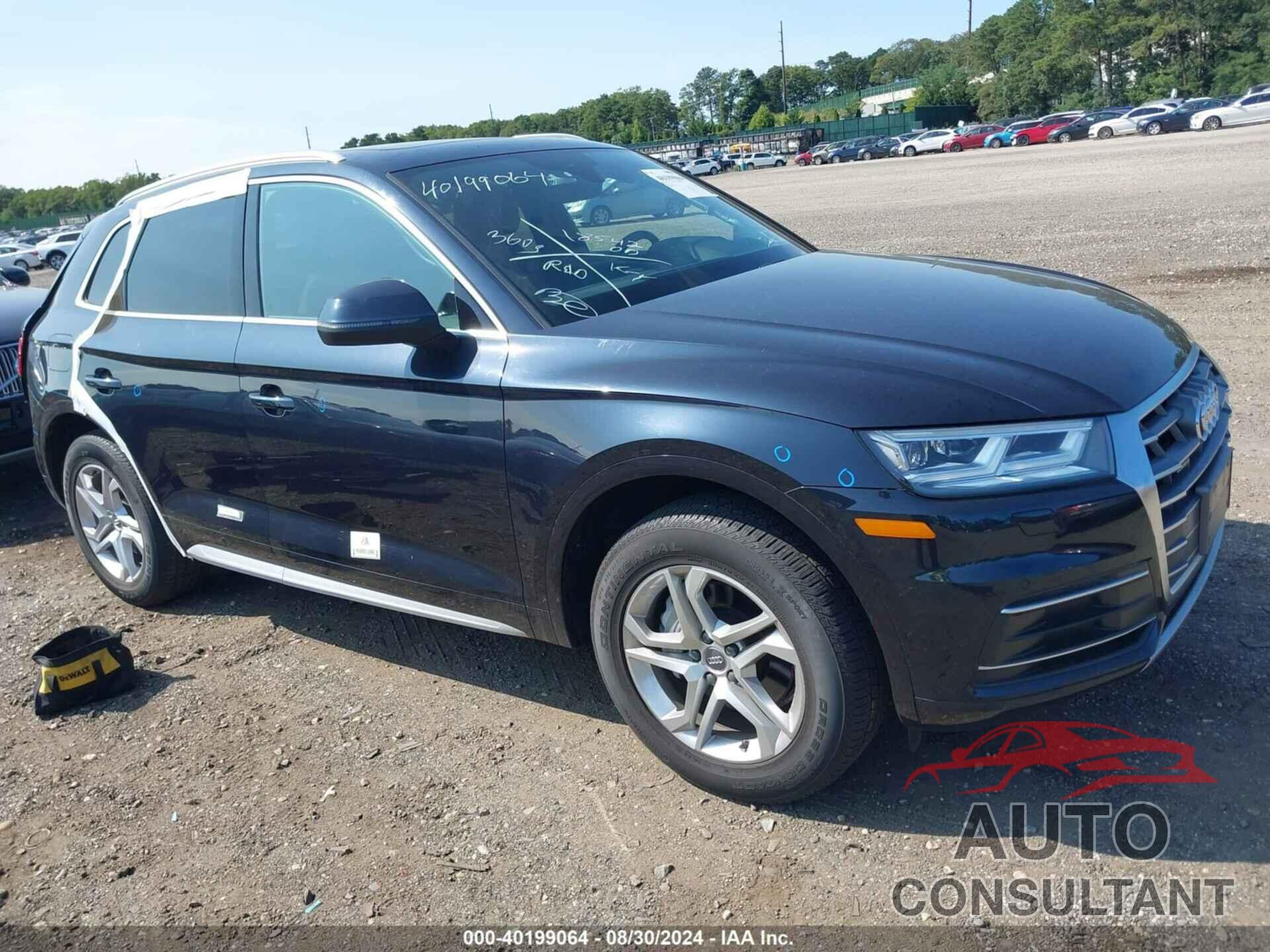 AUDI Q5 2018 - WA1BNAFY6J2067232