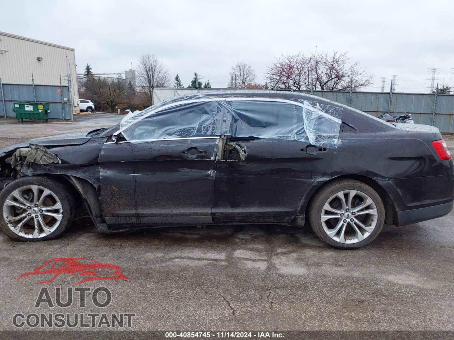 FORD TAURUS 2013 - 1FAHP2E80DG198719