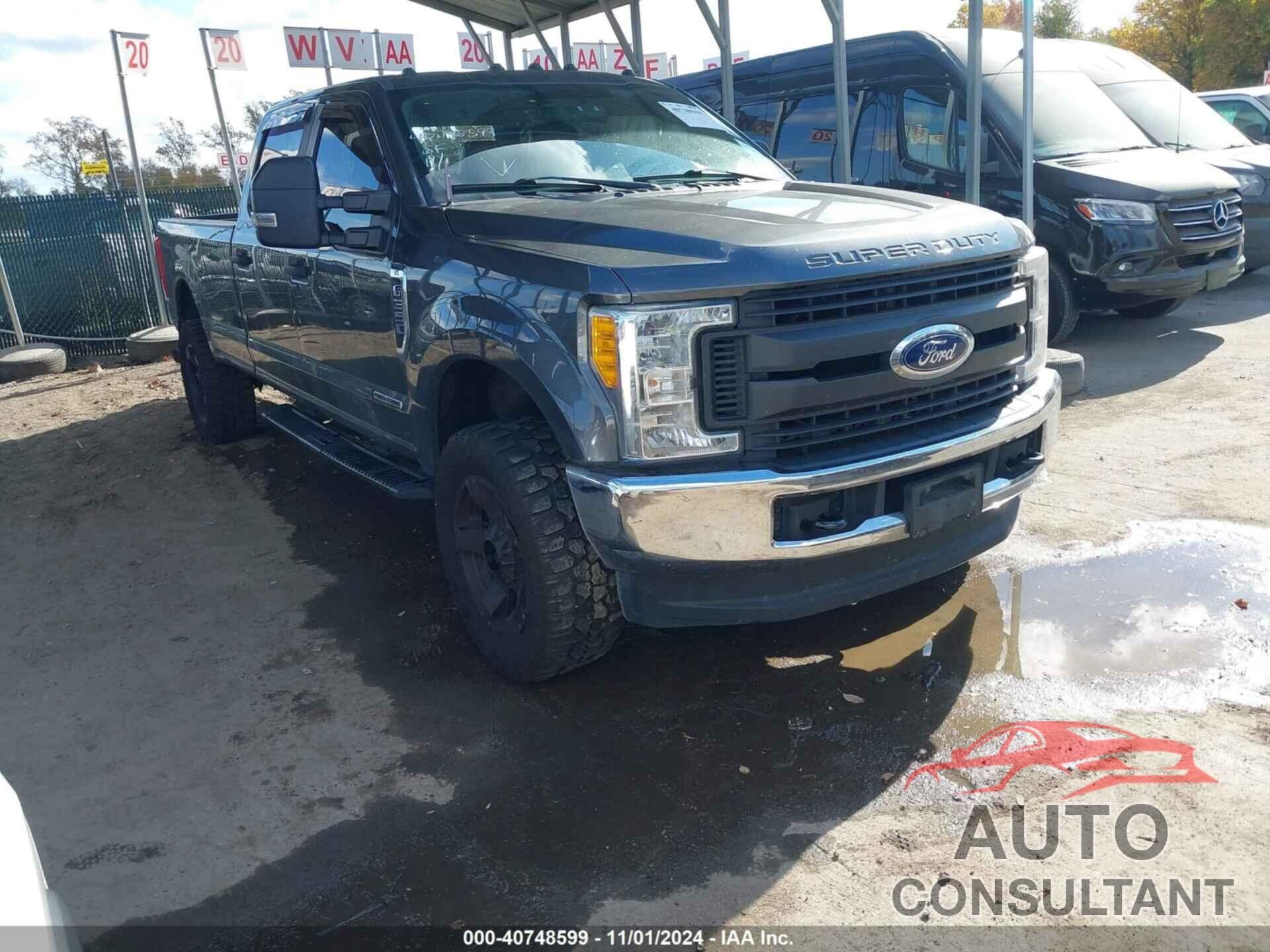 FORD F-350 2017 - 1FT8W3BT1HEE92370