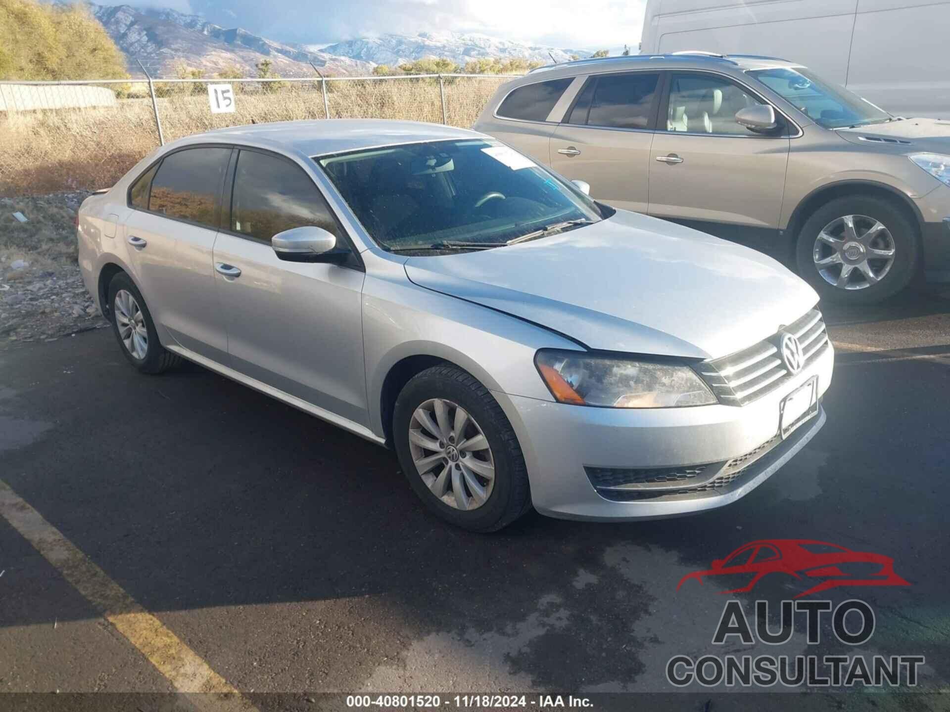 VOLKSWAGEN PASSAT 2013 - 1VWAH7A37DC056811