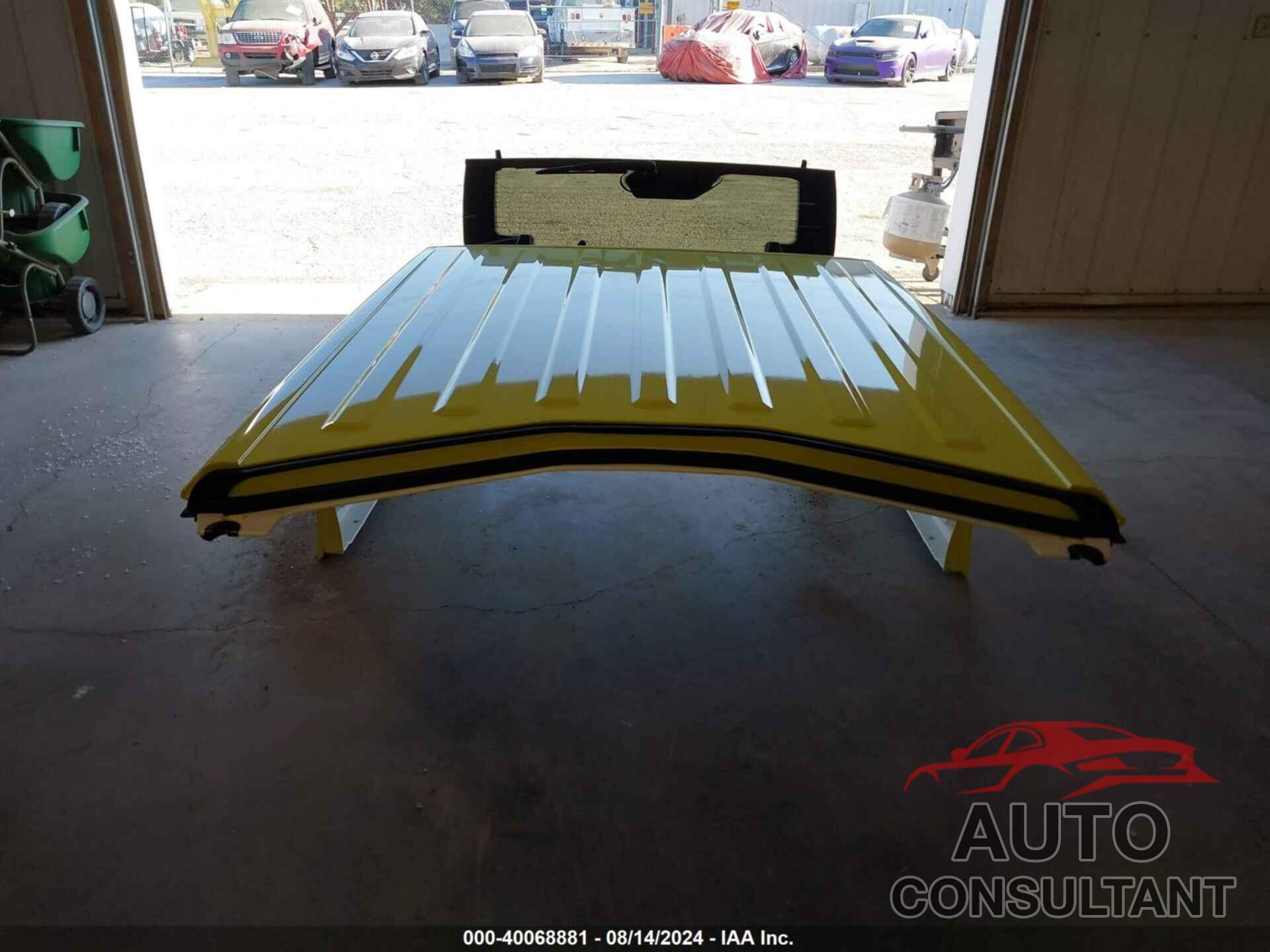 JEEP WRANGLER 2023 - 1C4HJXDG5PW693865