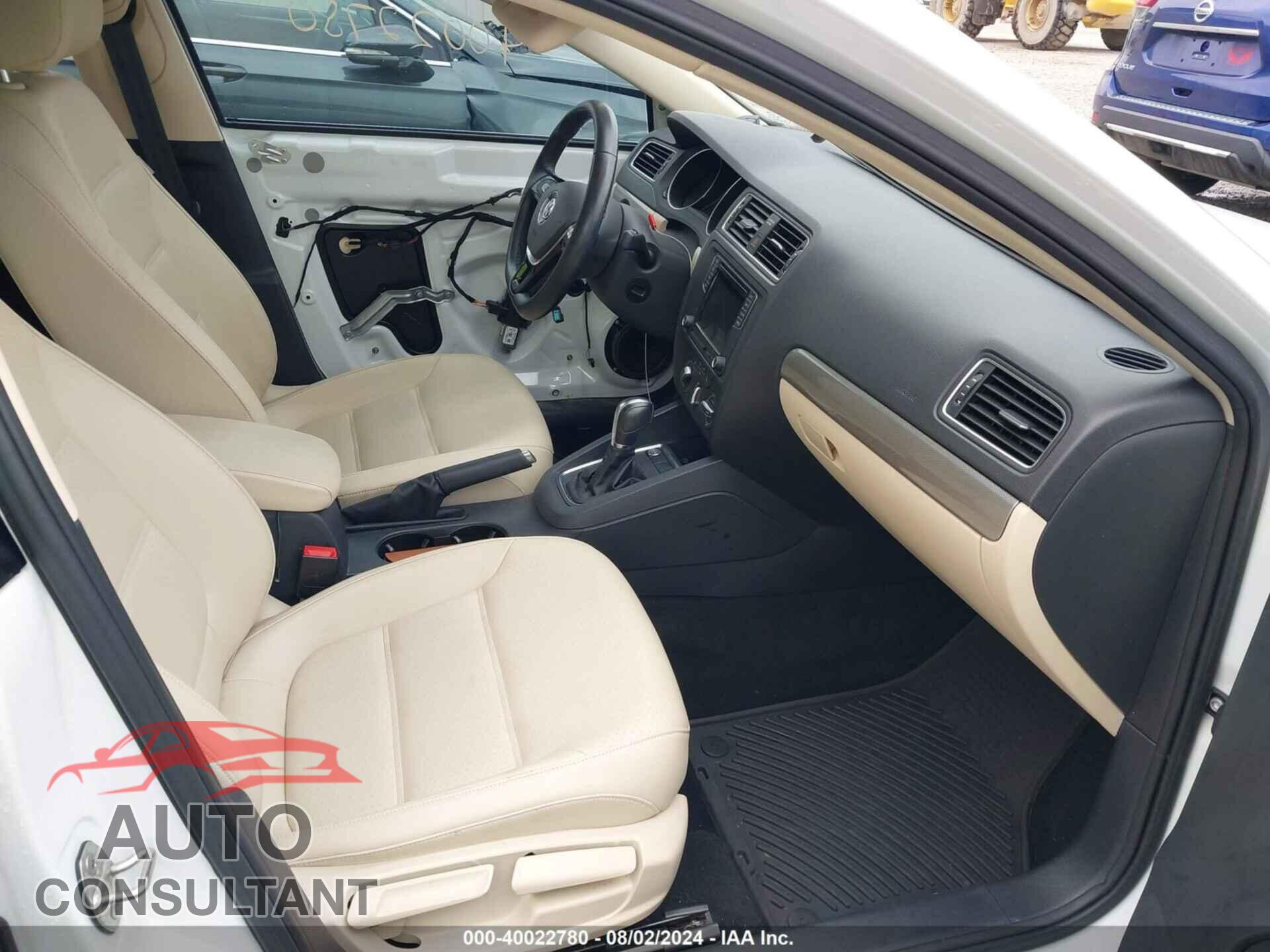 VOLKSWAGEN JETTA 2017 - 3VWDB7AJ9HM295522