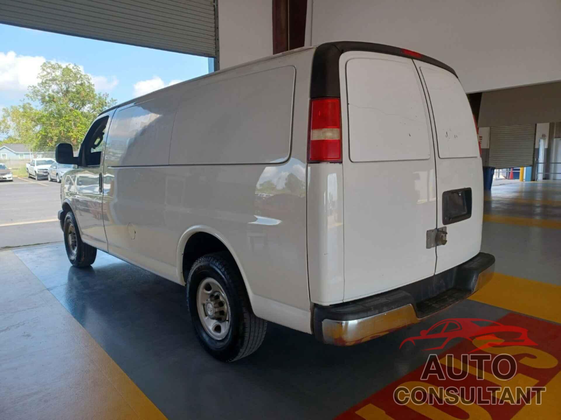 CHEVROLET EXPRESS 2500 2016 - 1GCWGAFF9G1338718