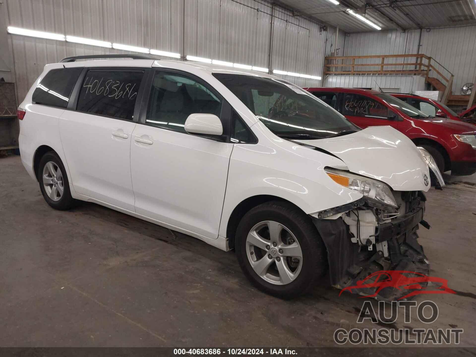 TOYOTA SIENNA 2016 - 5TDKK3DC1GS708323