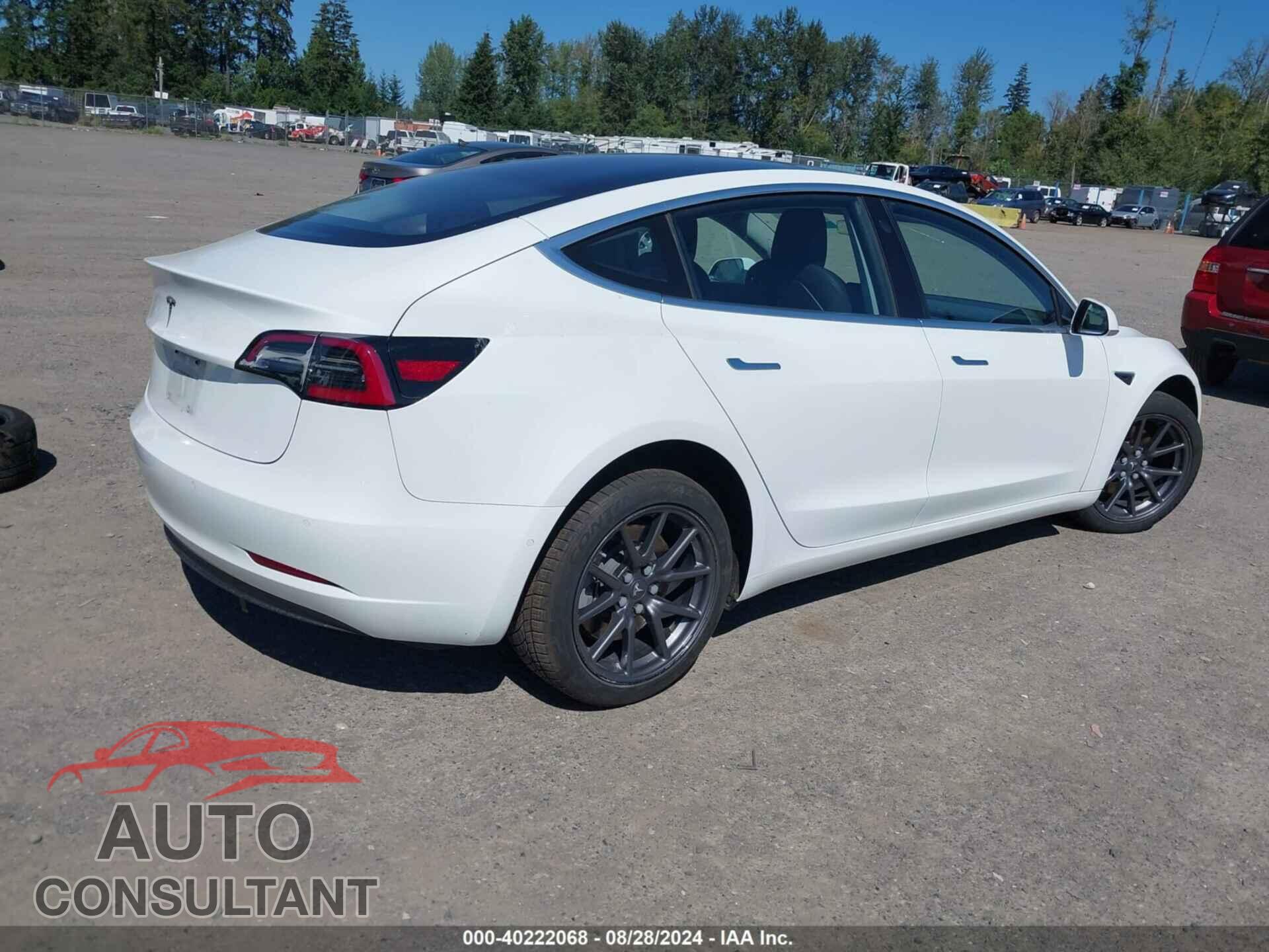 TESLA MODEL 3 2018 - 5YJ3E1EA7JF014809