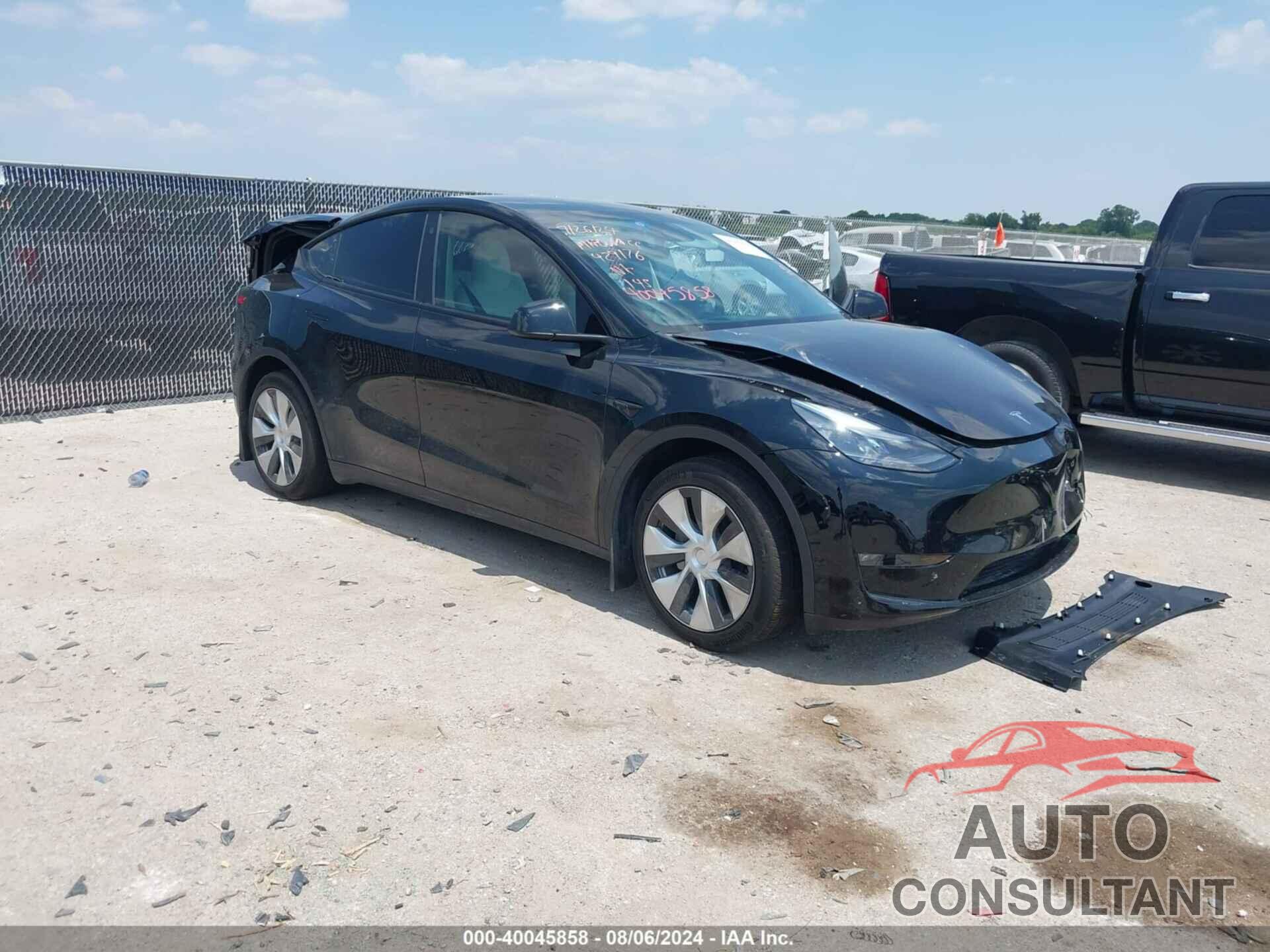 TESLA MODEL Y 2023 - 7SAYGAEE7PF774981