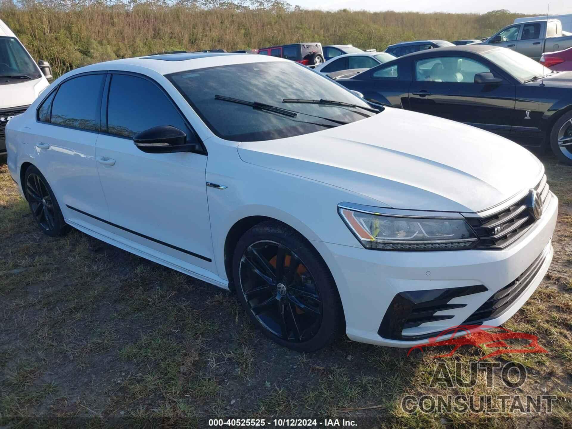 VOLKSWAGEN PASSAT 2019 - 1VWMA7A30KC001437