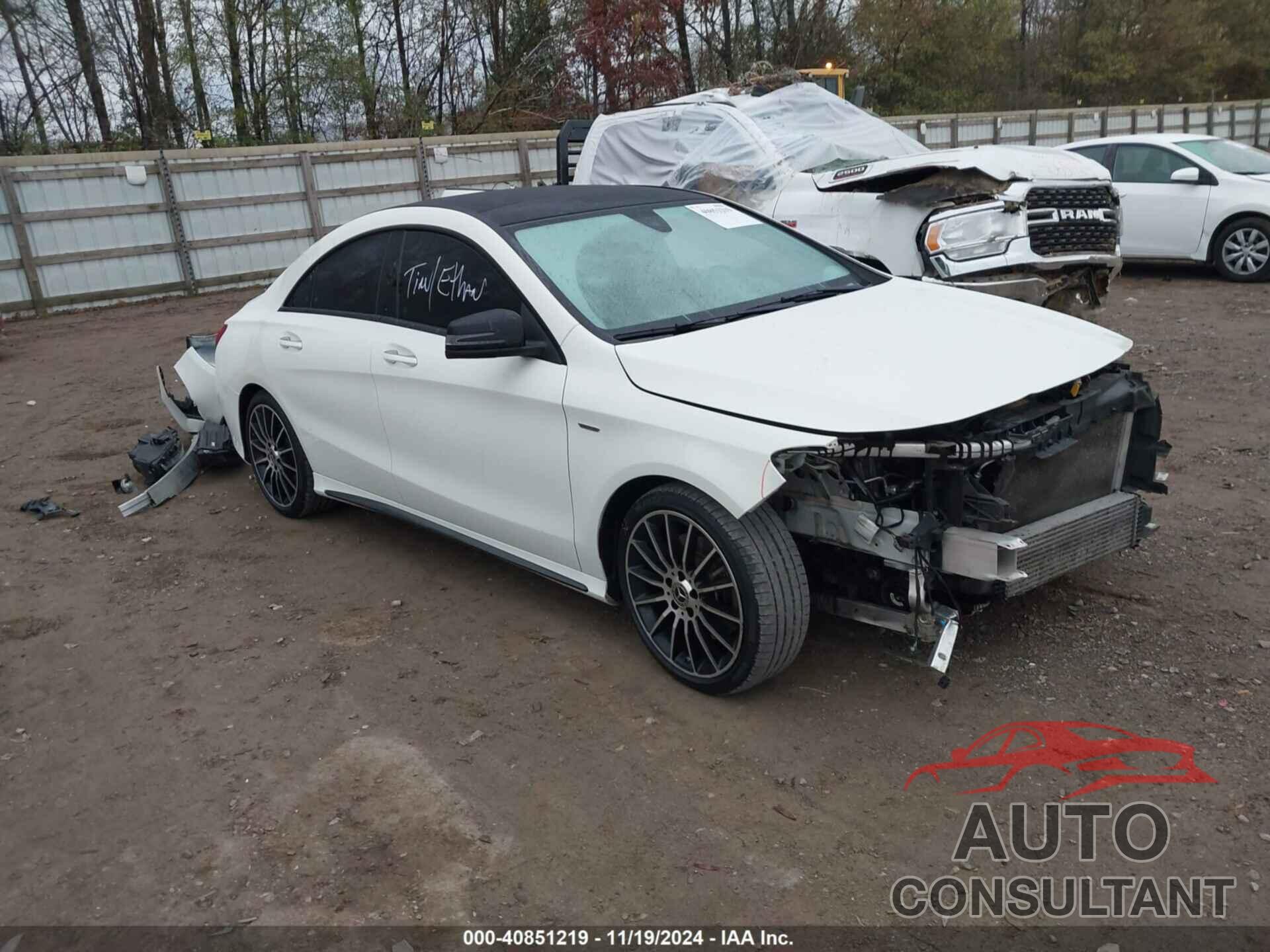 MERCEDES-BENZ CLA 250 2018 - WDDSJ4GB7JN534112