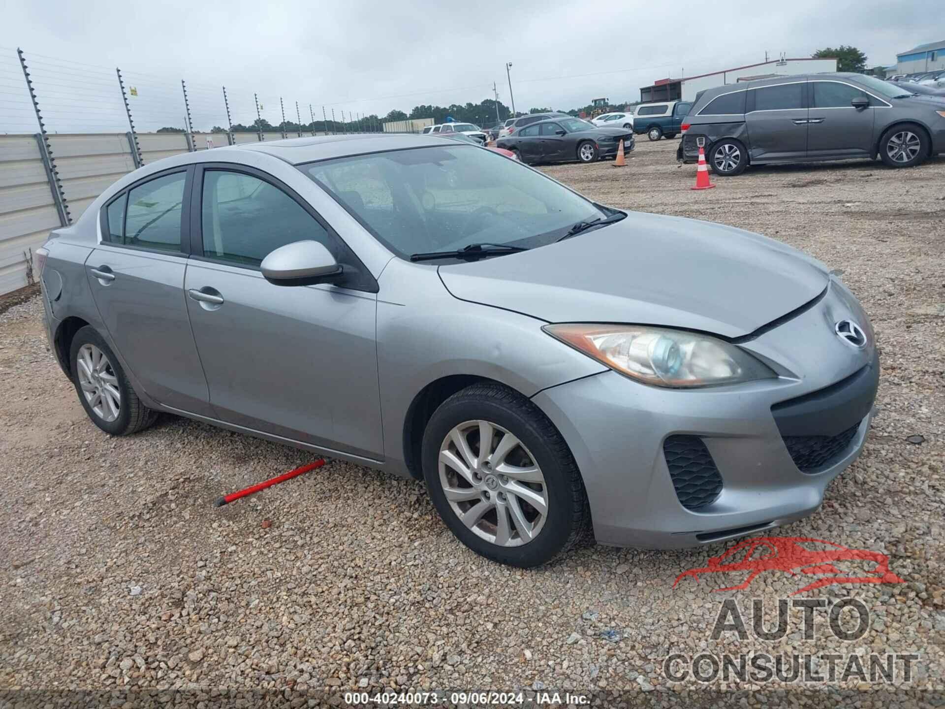 MAZDA MAZDA3 2012 - JM1BL1V76C1608938