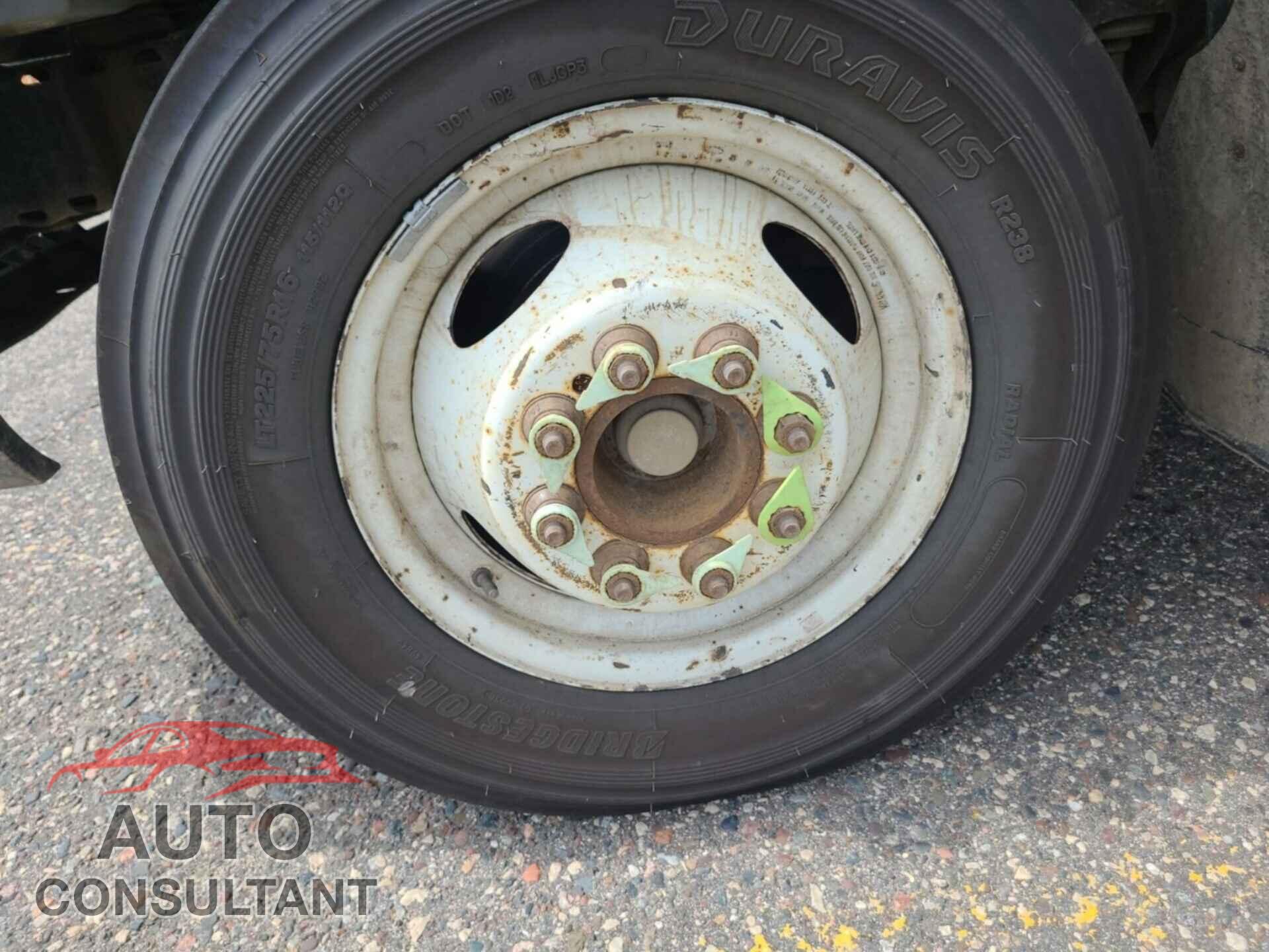 FORD ECONOLINE 2017 - 1FDXE4FSXHDC69090