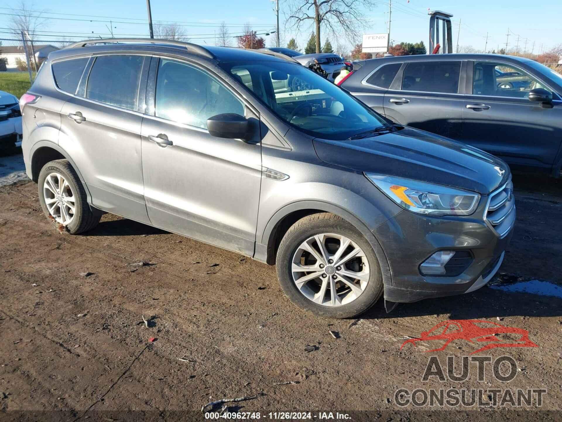 FORD ESCAPE 2017 - 1FMCU0GD2HUD09267