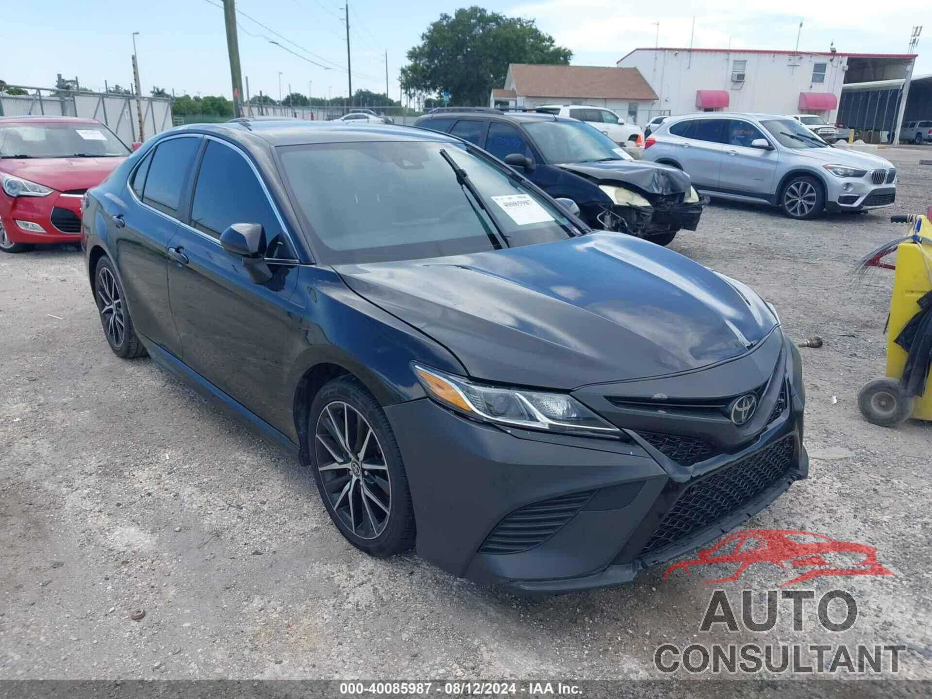 TOYOTA CAMRY 2021 - 4T1G11AK4MU548045