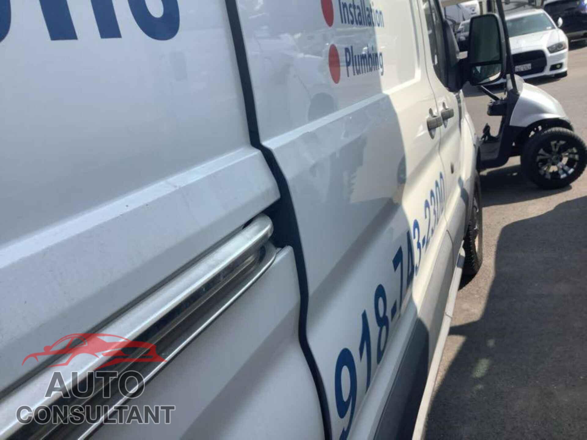 FORD TRANSIT 2017 - 1FTYR2CM9HKB34508