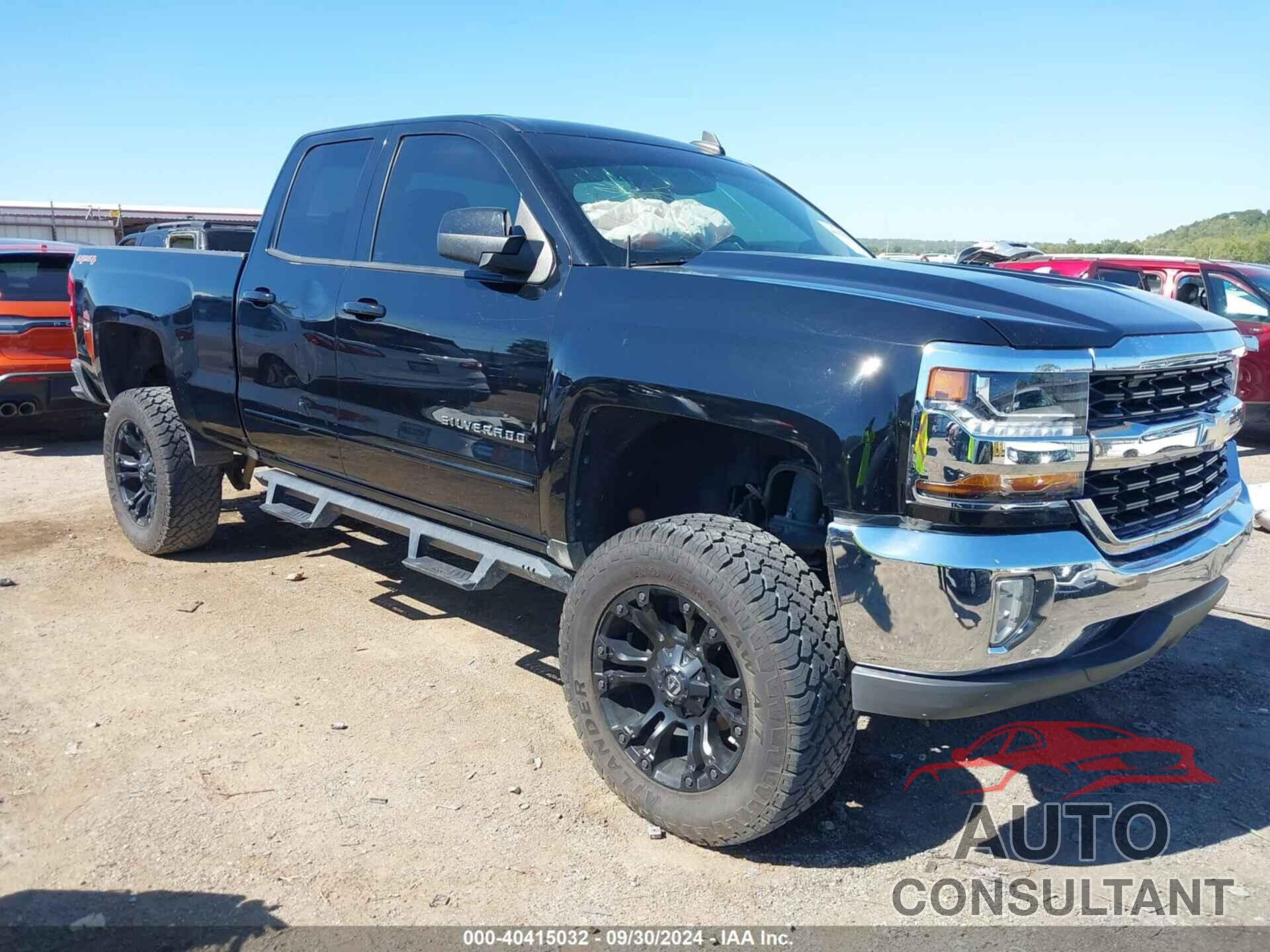 CHEVROLET SILVERADO 1500 2016 - 1GCVKREC1GZ310591
