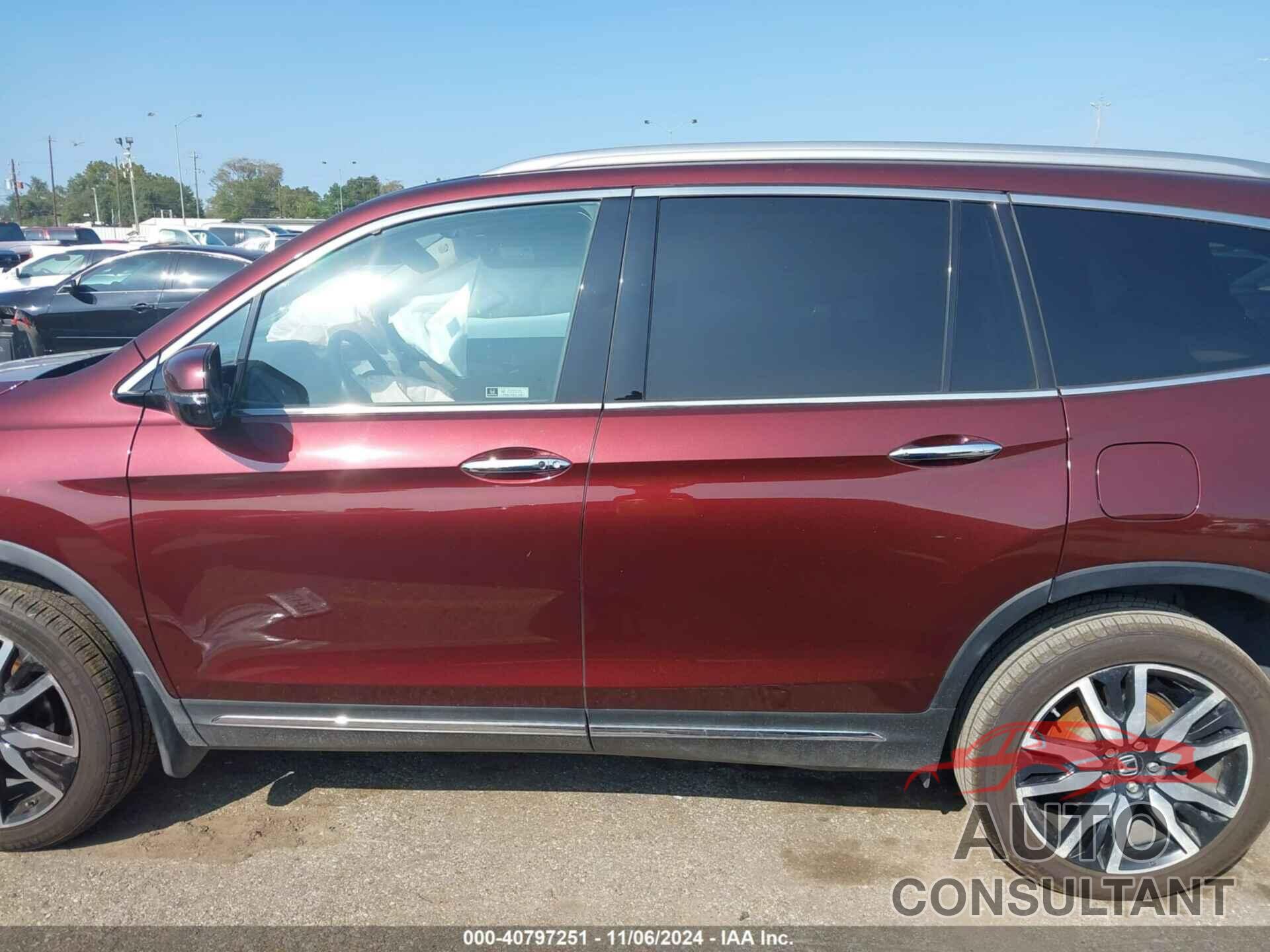 HONDA PILOT 2019 - 5FNYF5H62KB009696