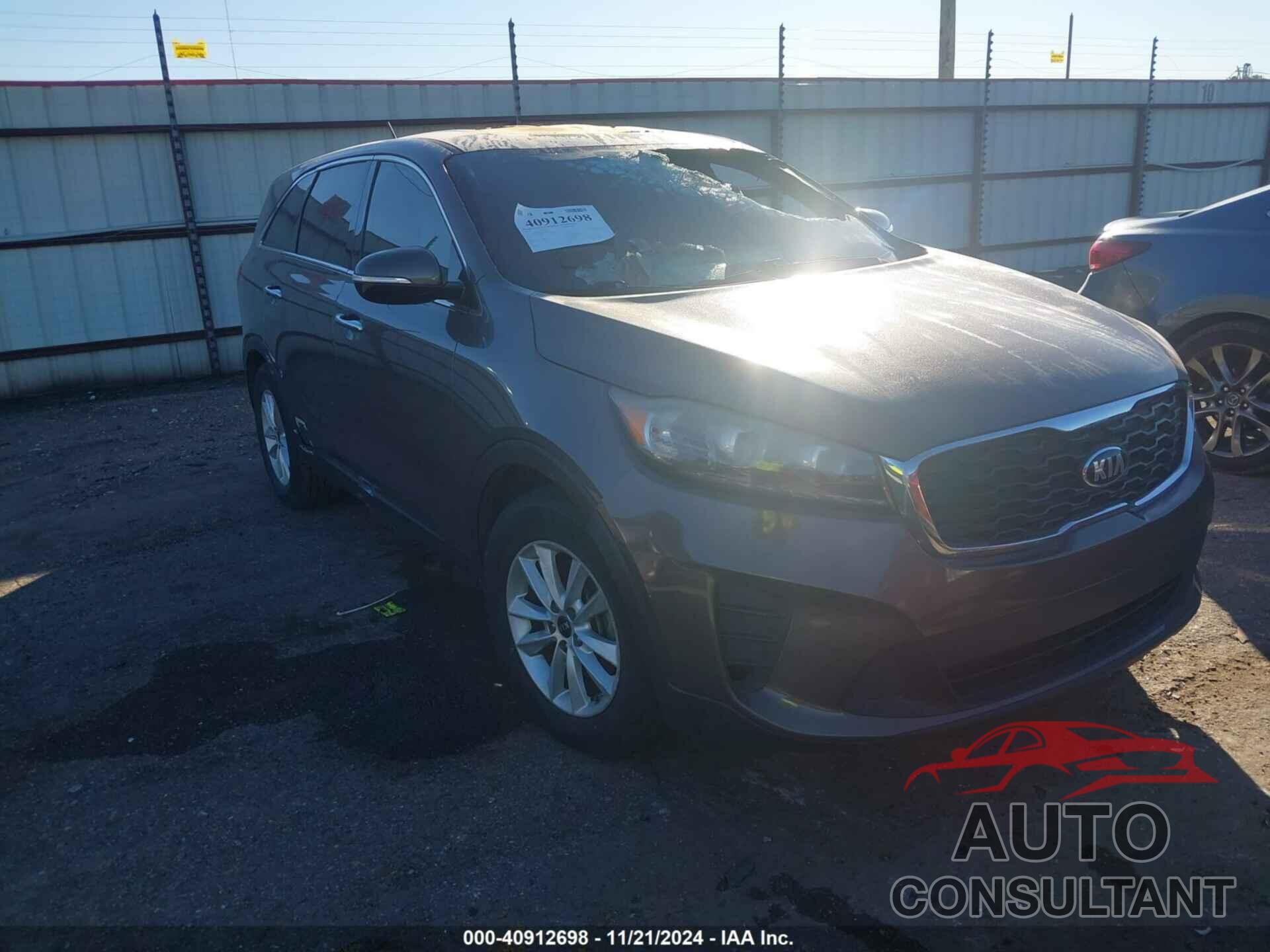 KIA SORENTO 2019 - 5XYPG4A50KG481277