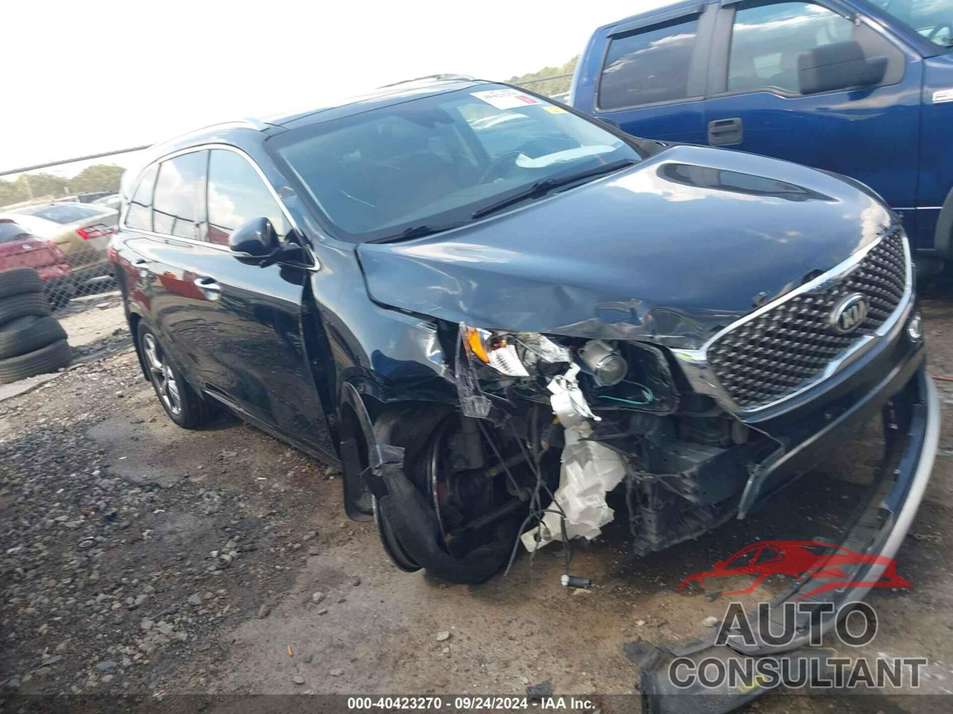 KIA SORENTO 2018 - 5XYPK4A54JG369501