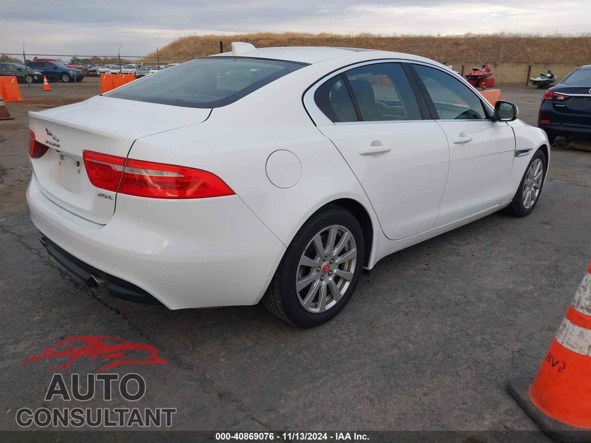 JAGUAR XE 2019 - SAJAR4FX2KCP44224