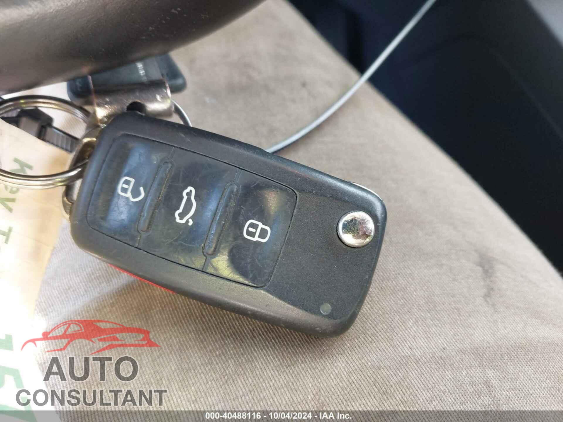 VOLKSWAGEN JETTA 2018 - 3VWDB7AJ6JM220413